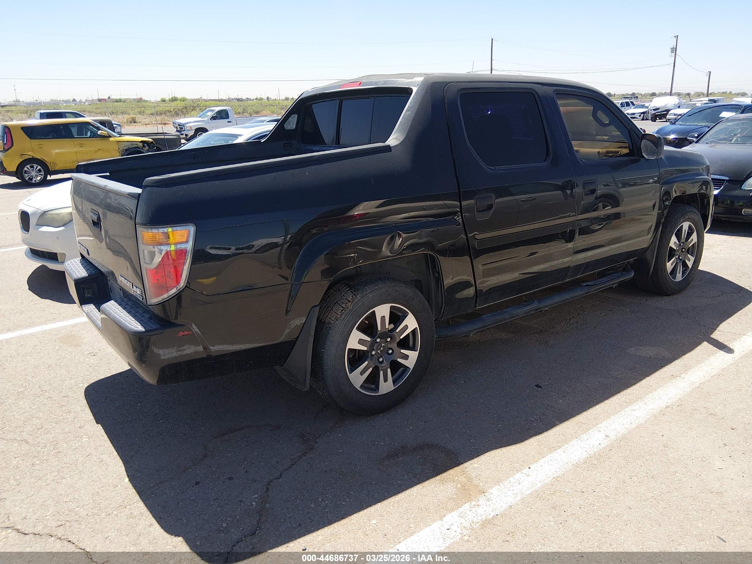 HONDA RIDGELINE image 4