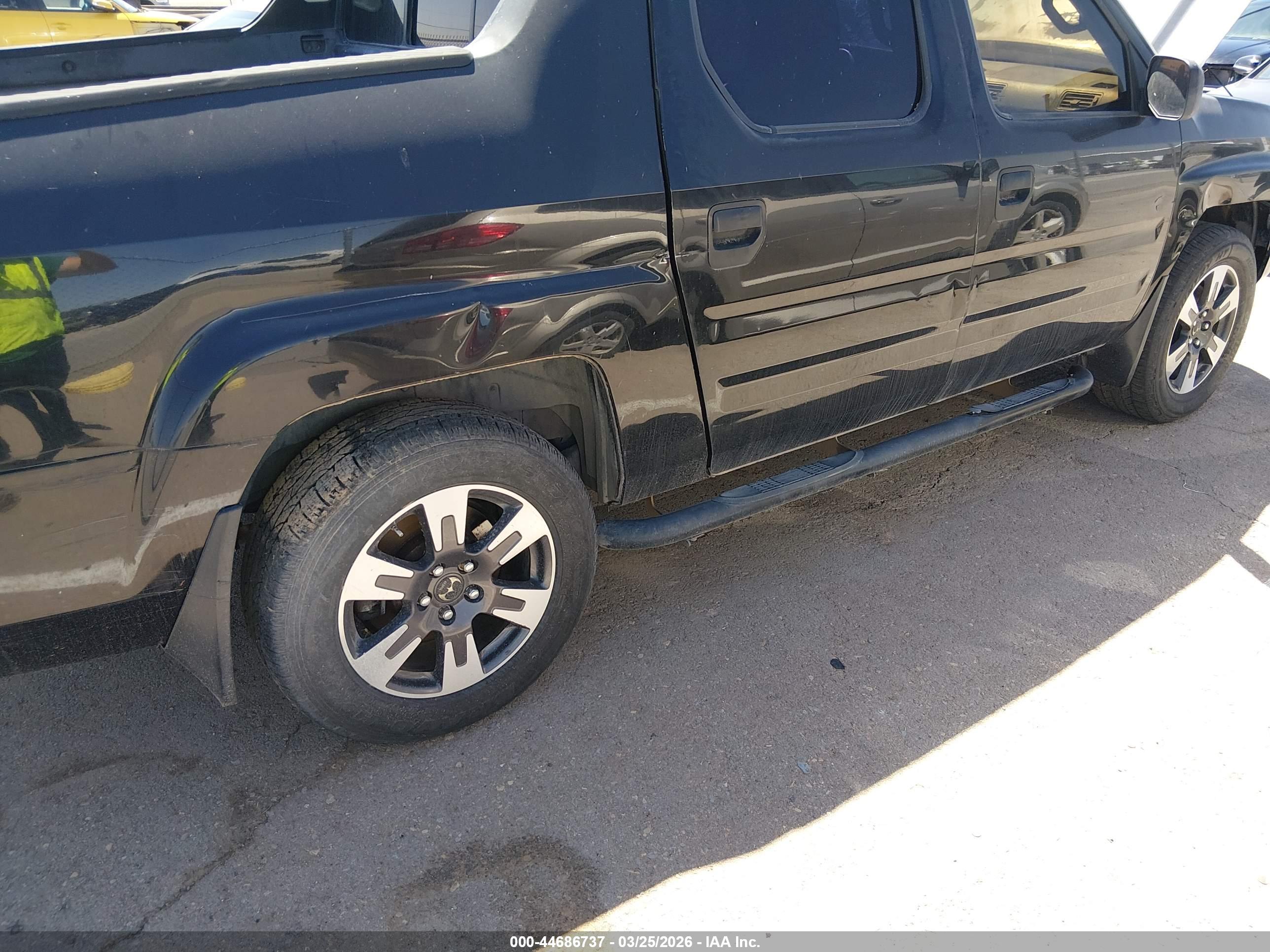 HONDA RIDGELINE image 6