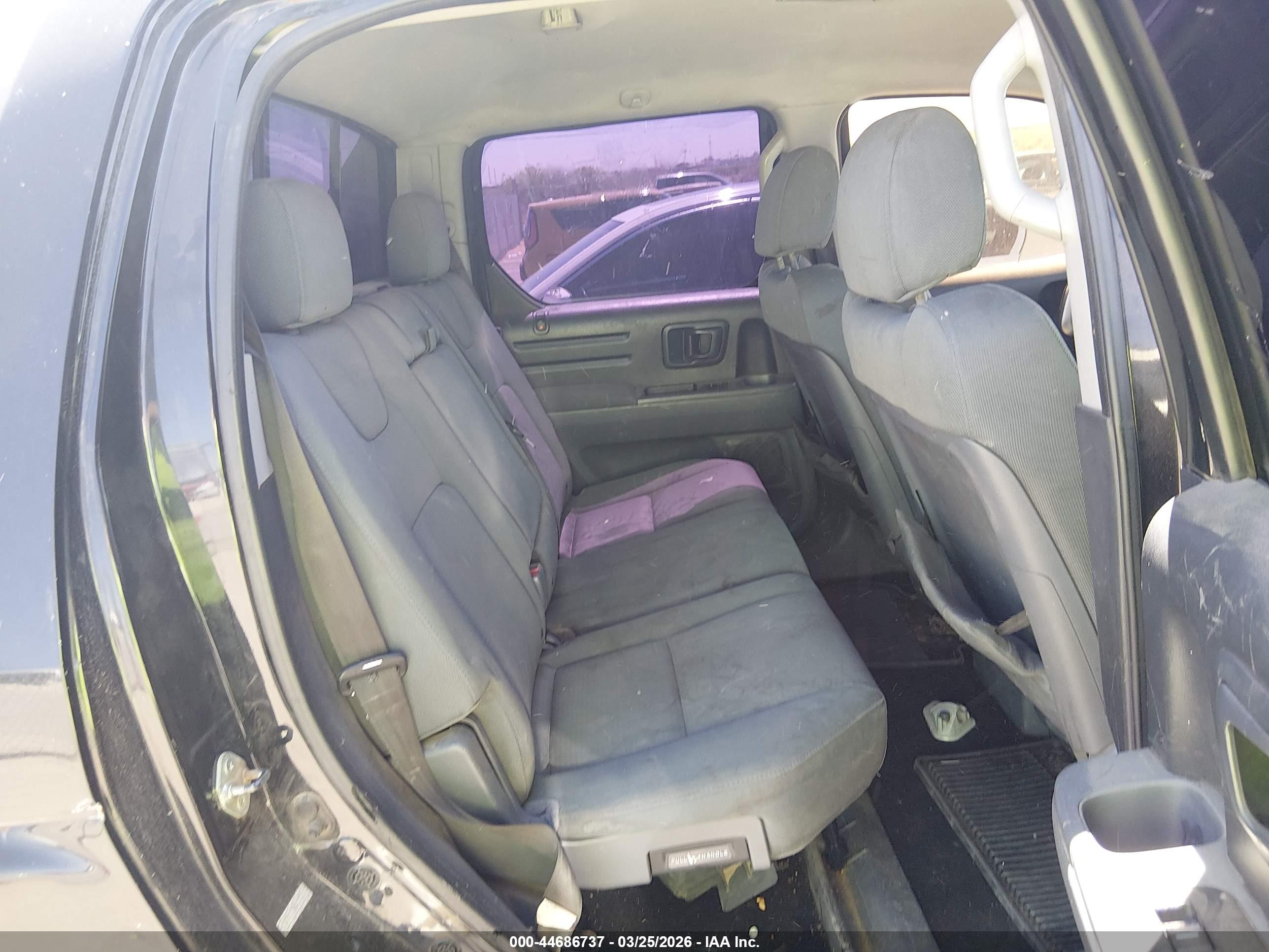 HONDA RIDGELINE image 8