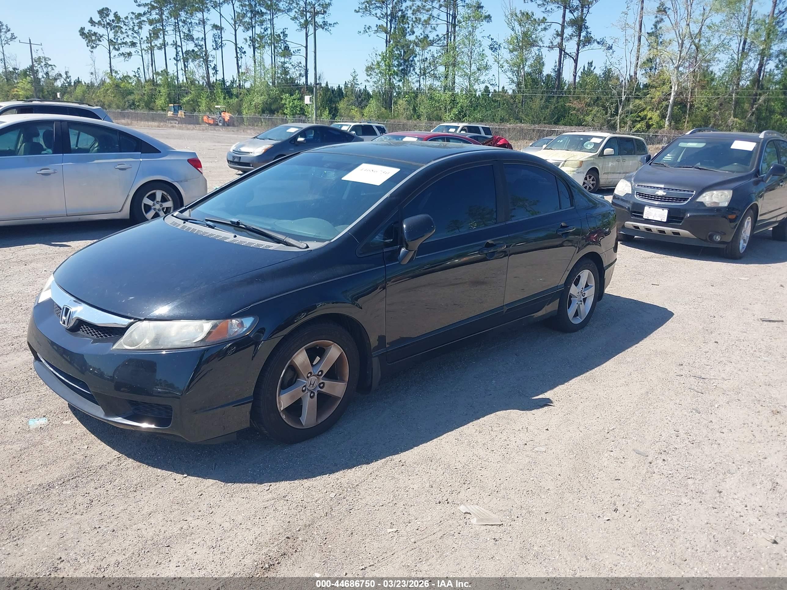 HONDA CIVIC image 2