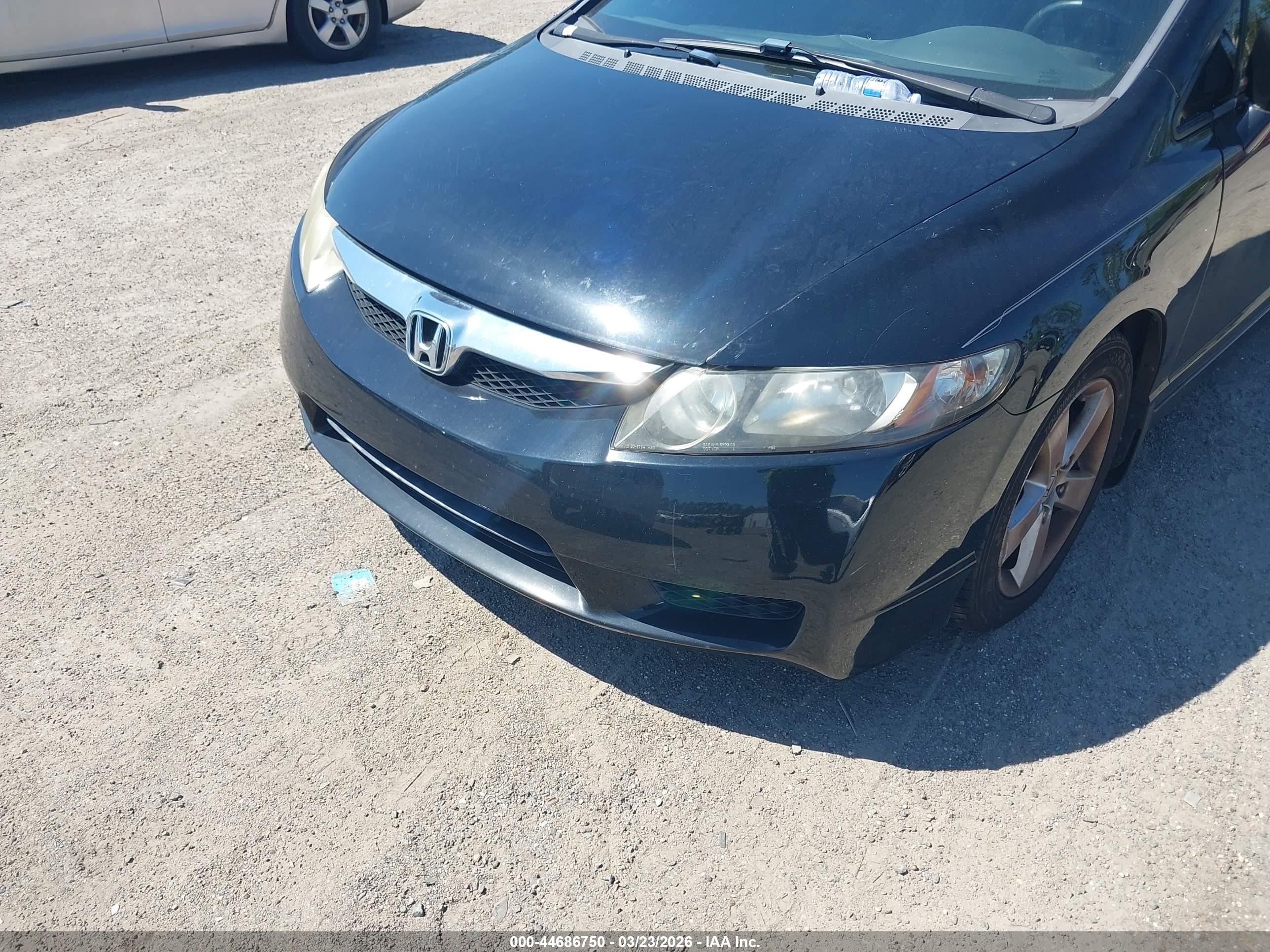 HONDA CIVIC image 6