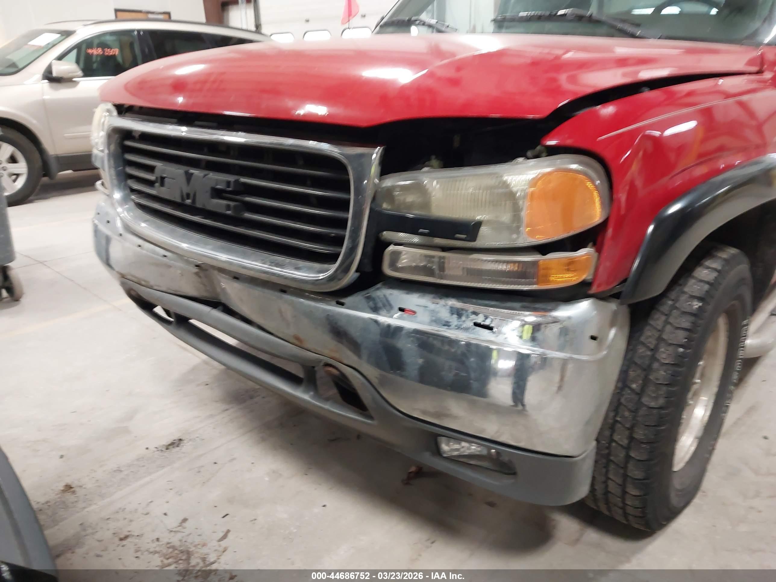 GMC SIERRA image 6
