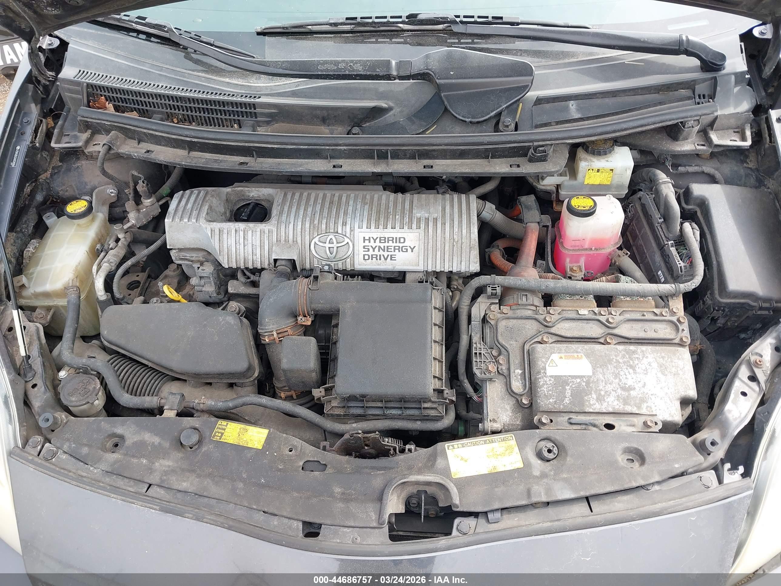 TOYOTA PRIUS image 10