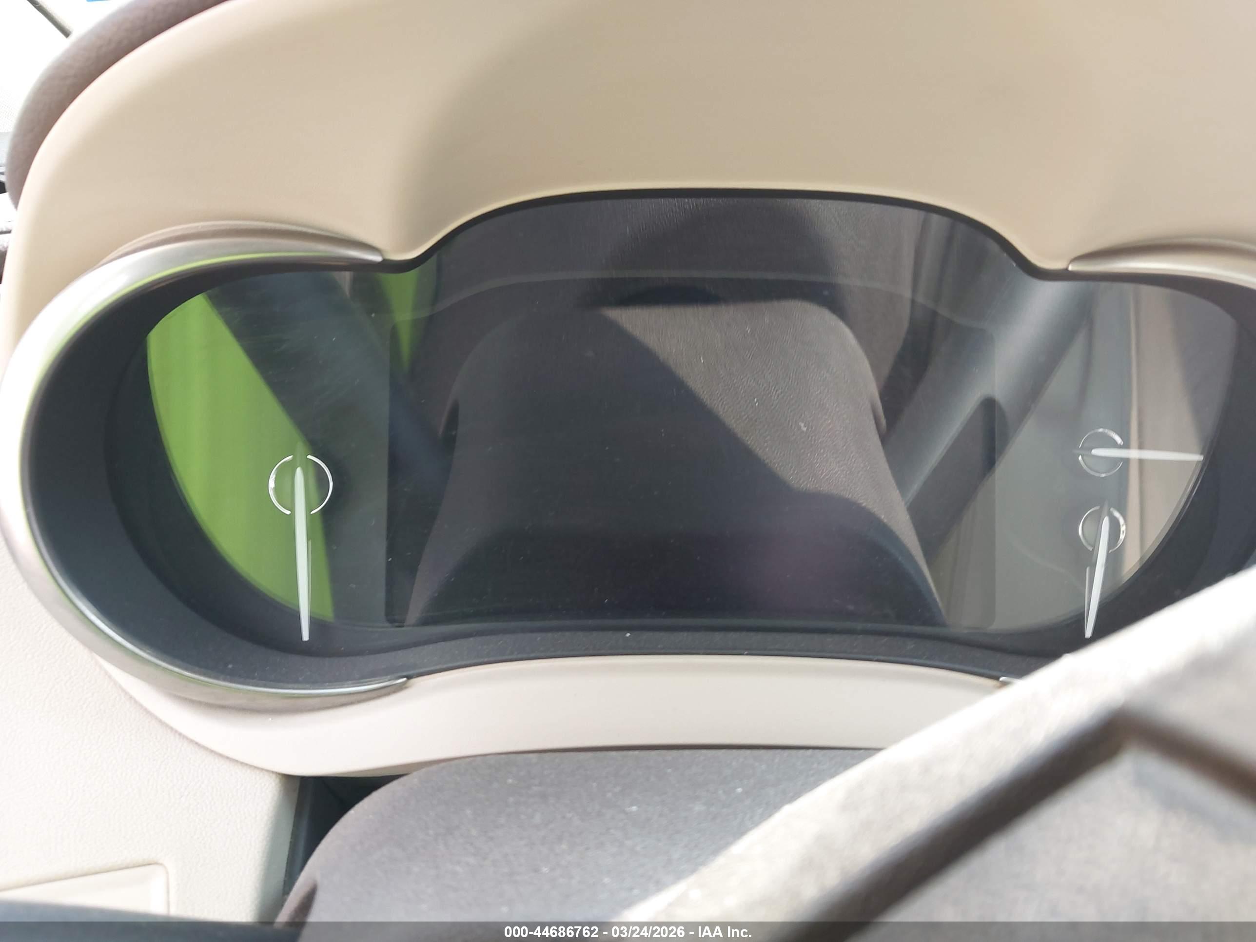BUICK LACROSSE image 7