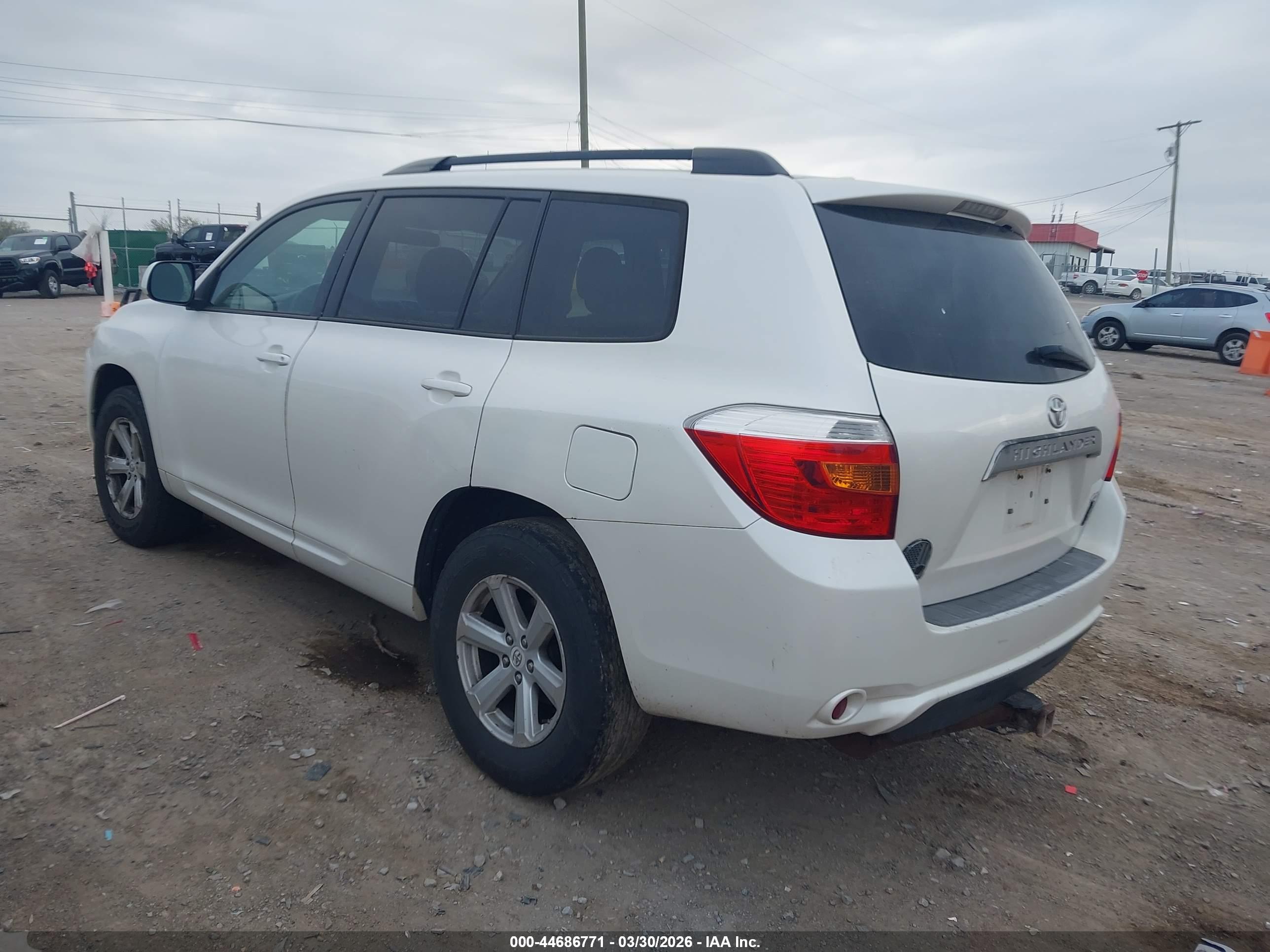 TOYOTA HIGHLANDER image 3
