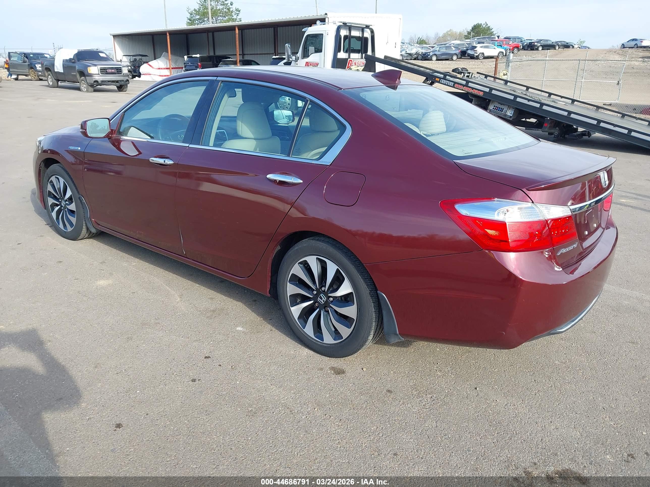 HONDA ACCORD image 3