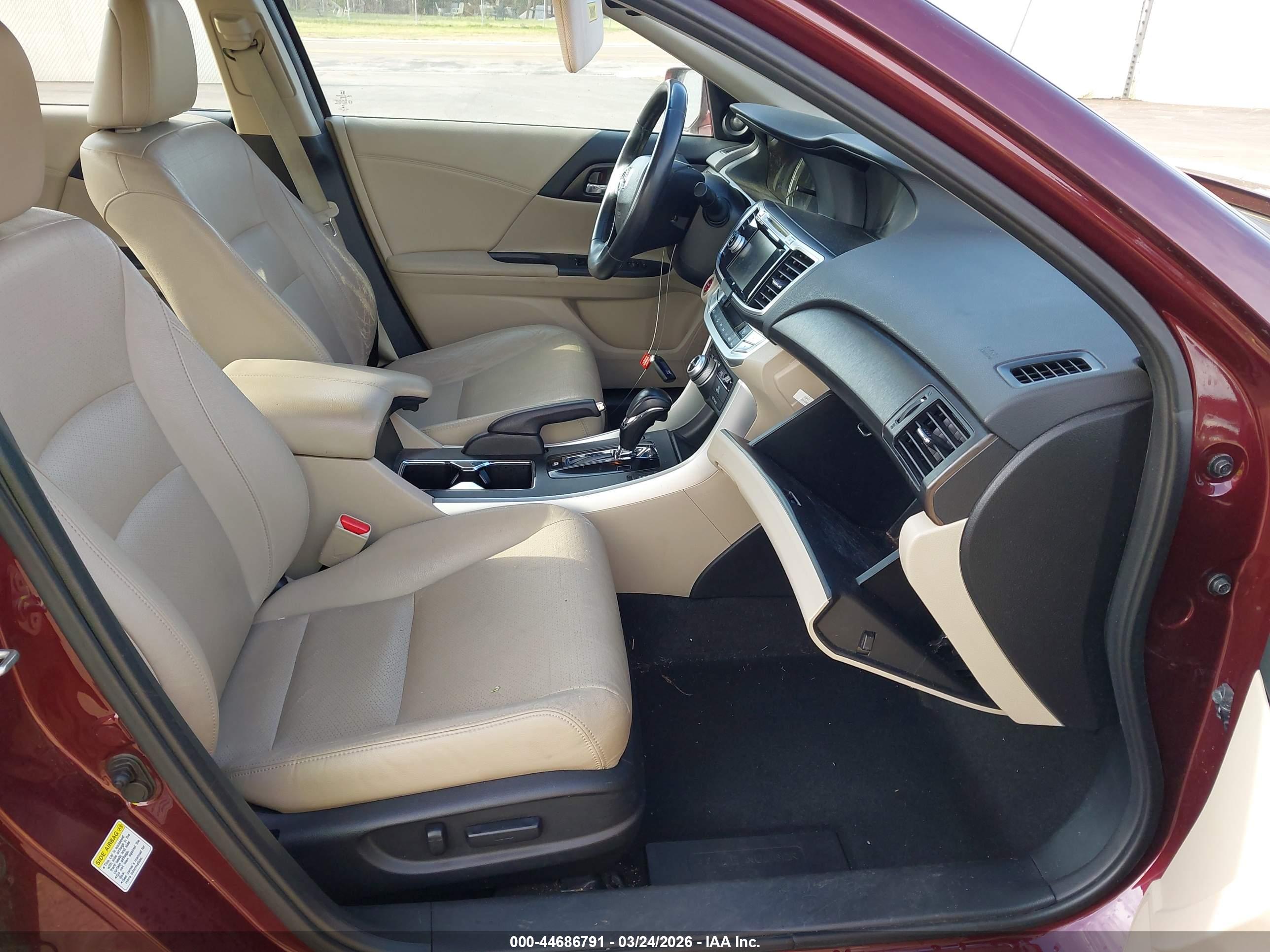 HONDA ACCORD image 5