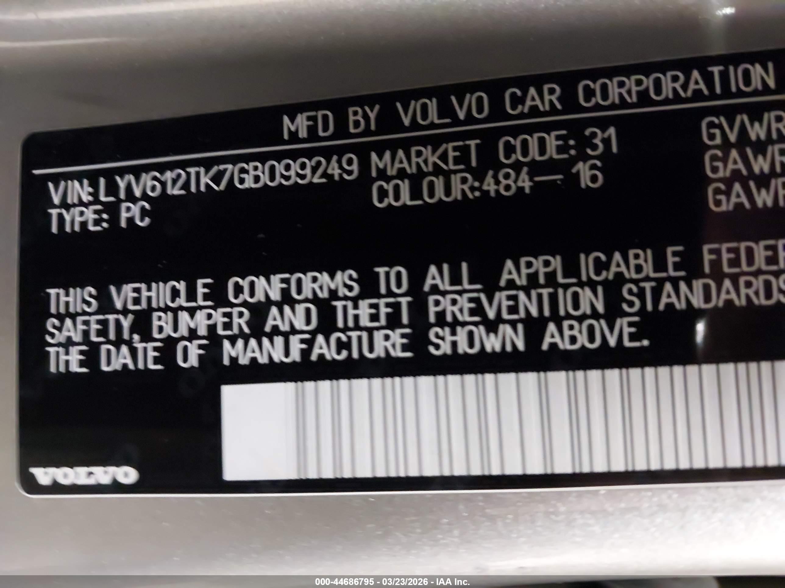 VOLVO S60 image 9