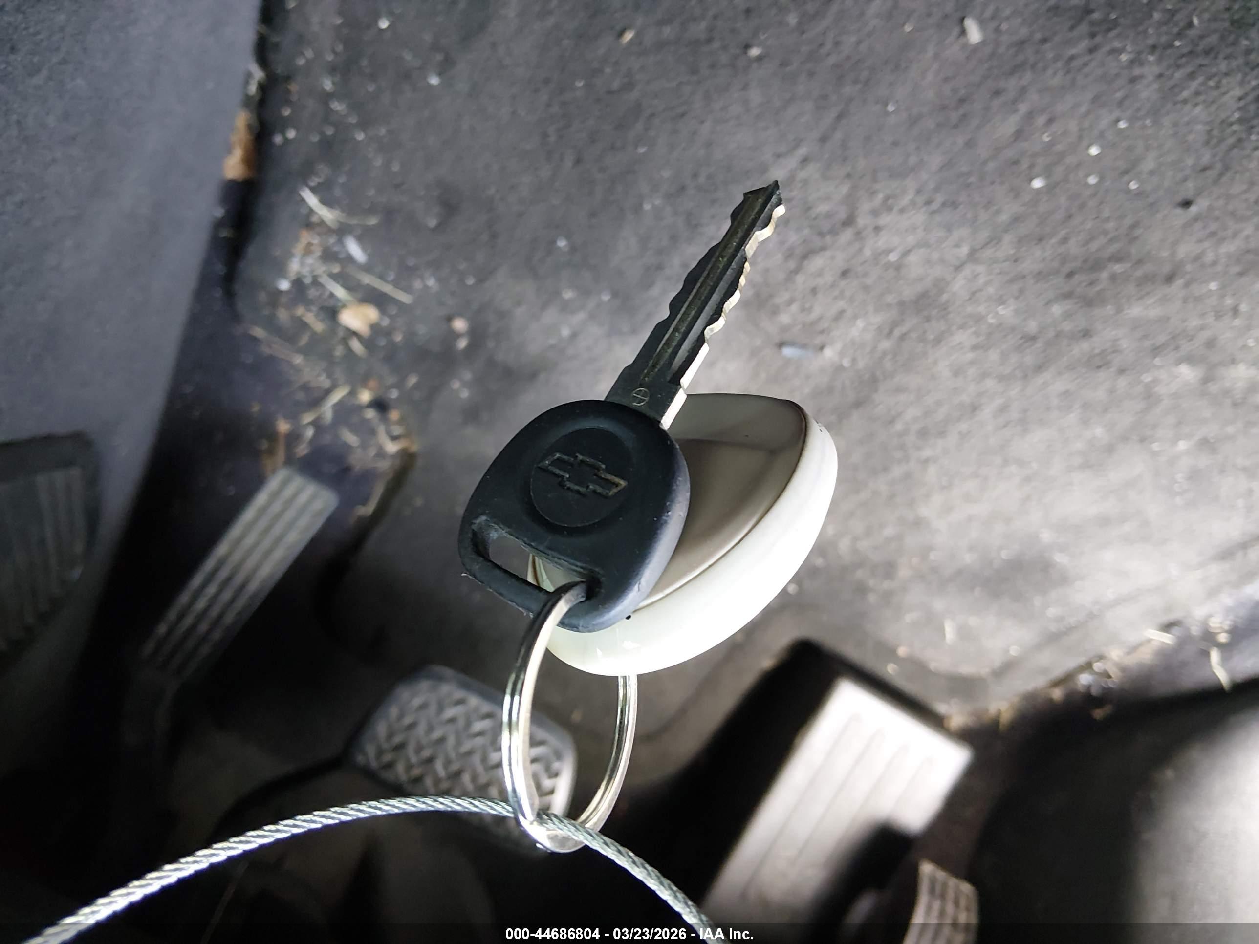 CHEVROLET TRAVERSE image 11