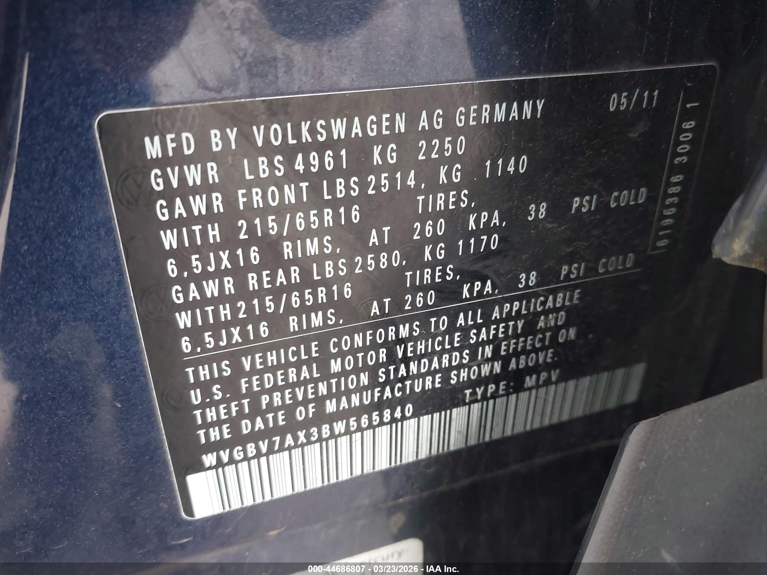 VOLKSWAGEN TIGUAN image 9