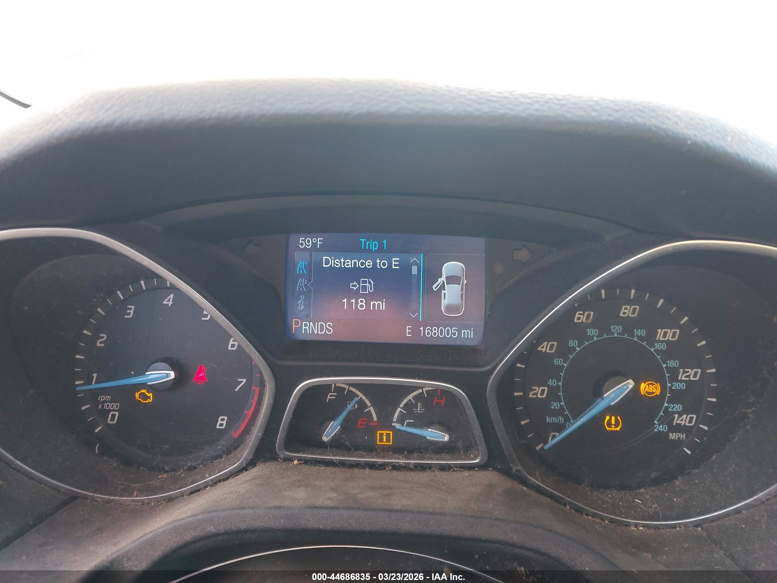 FORD FOCUS image 7