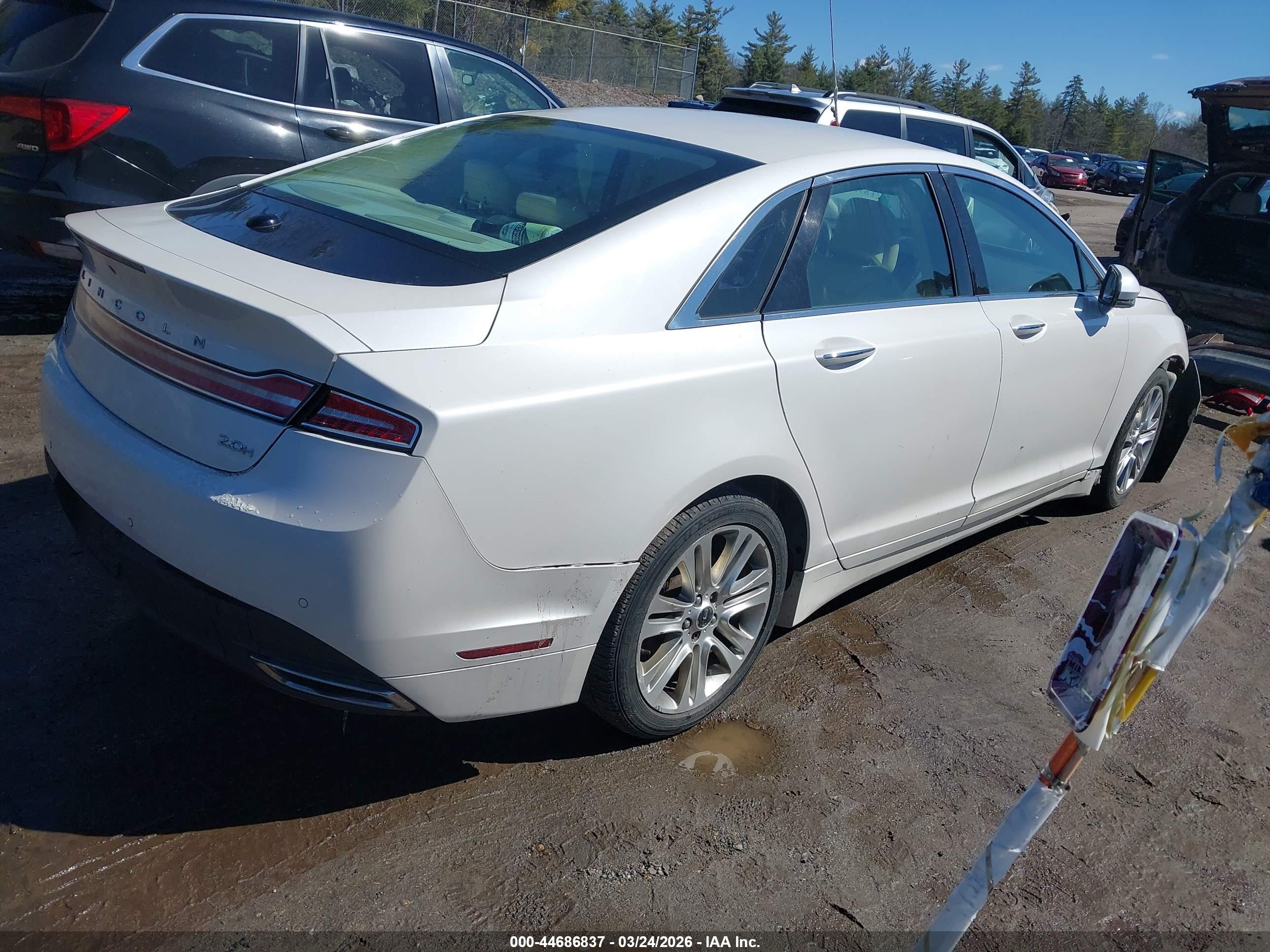 LINCOLN MKZ image 4