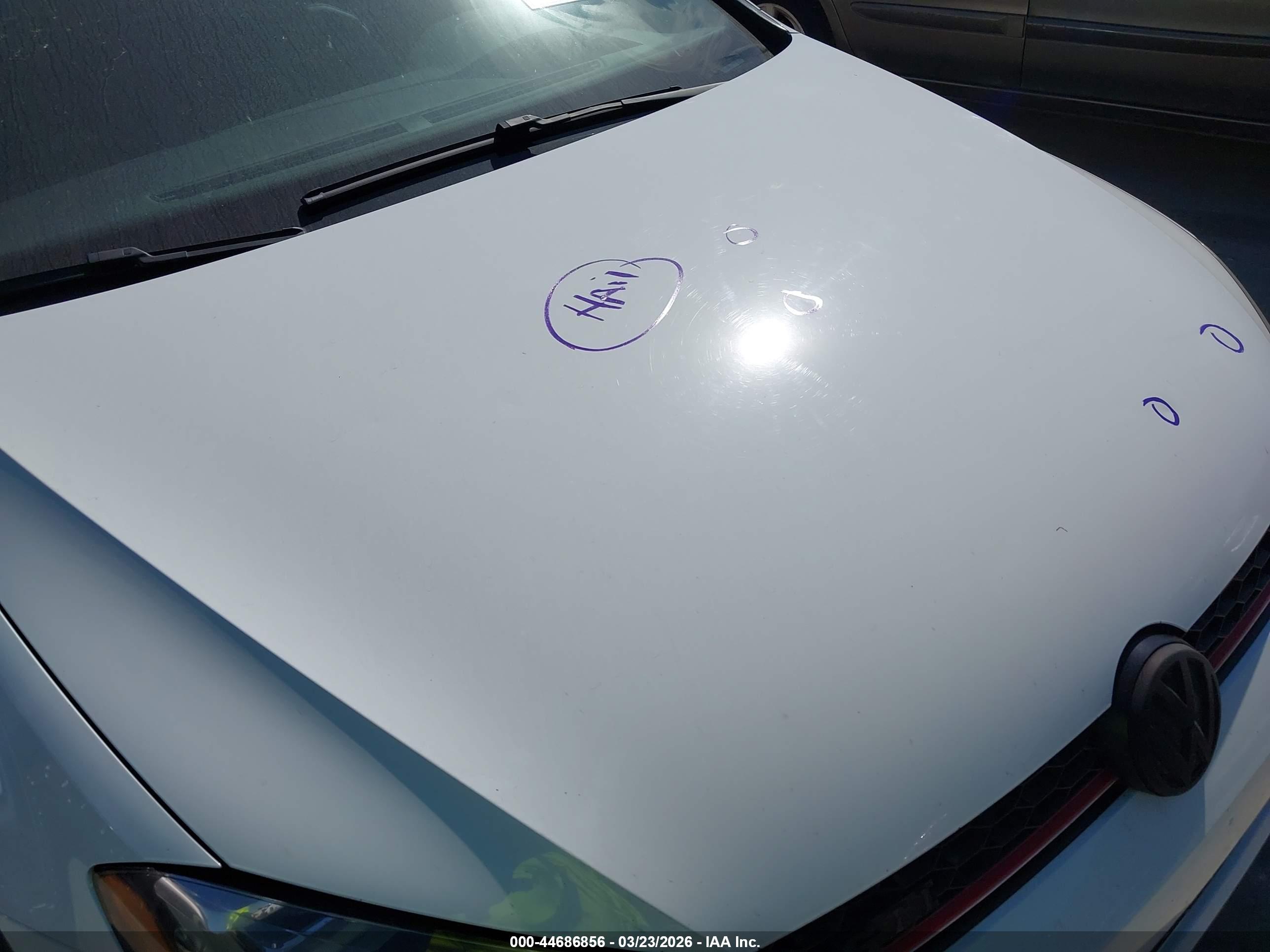 VOLKSWAGEN GOLF image 6