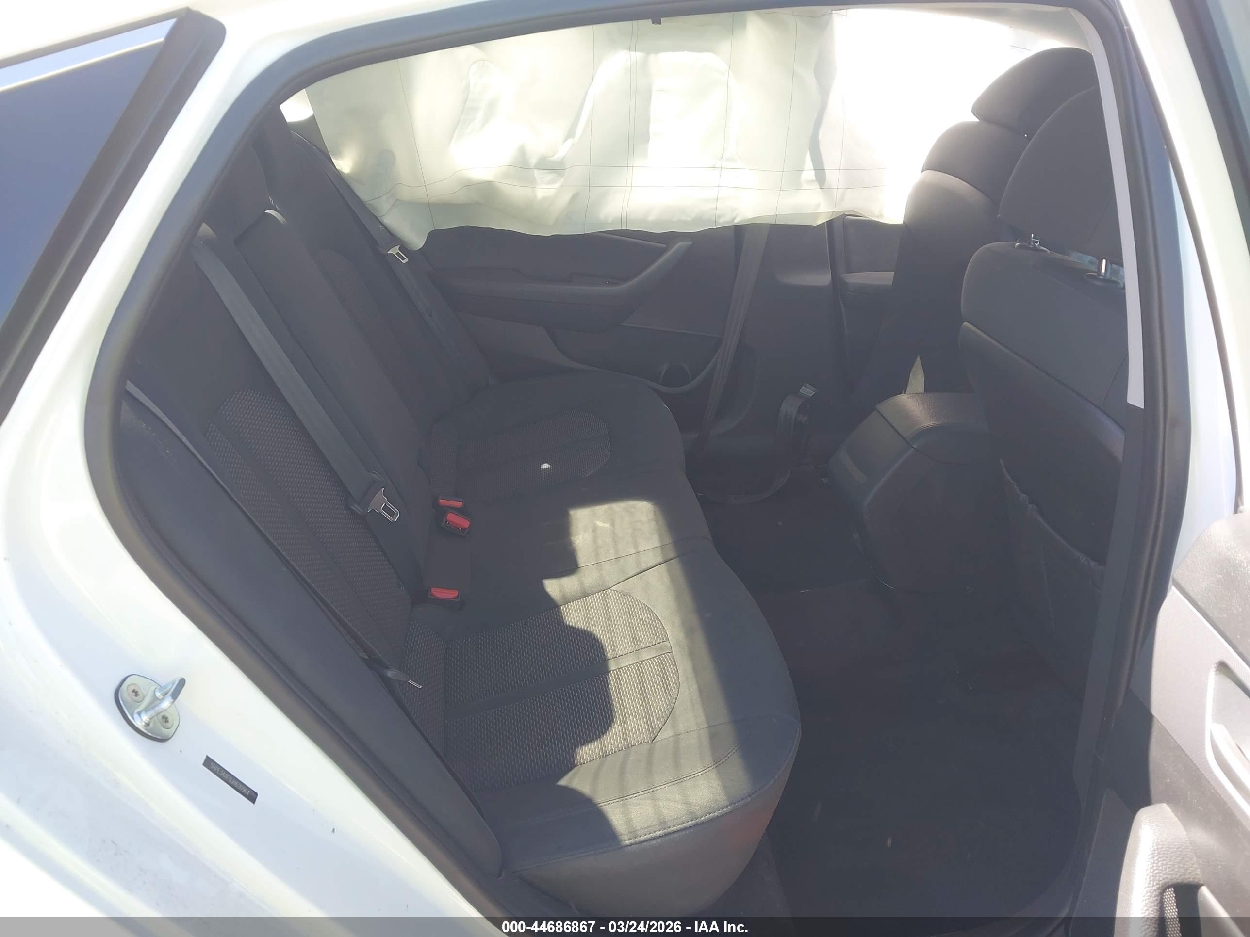 HYUNDAI SONATA image 8