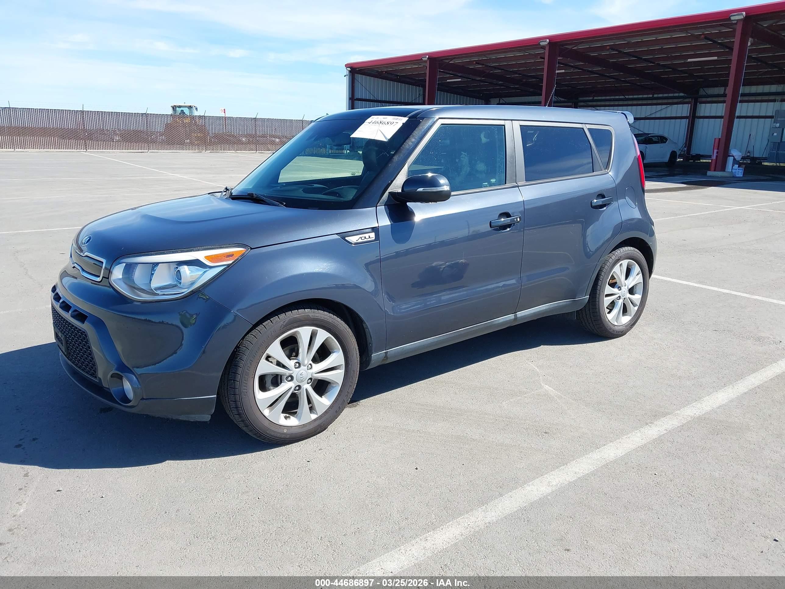 KIA SOUL image 2
