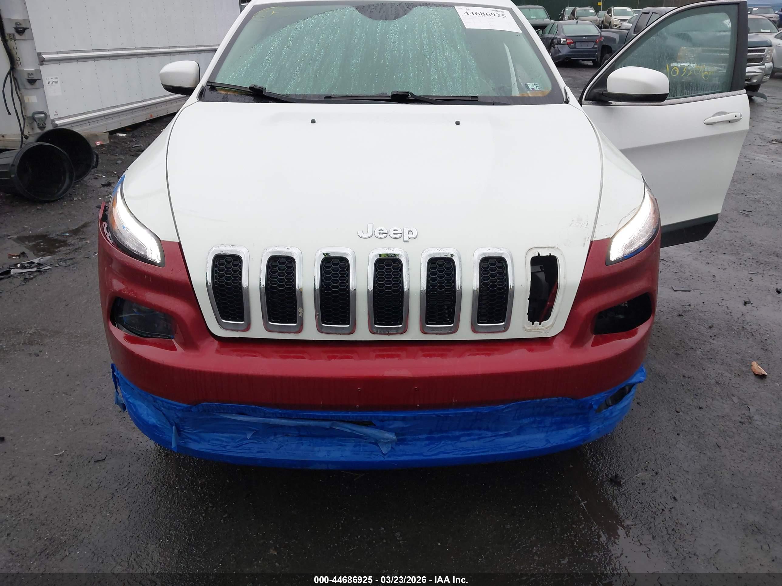 JEEP CHEROKEE image 6