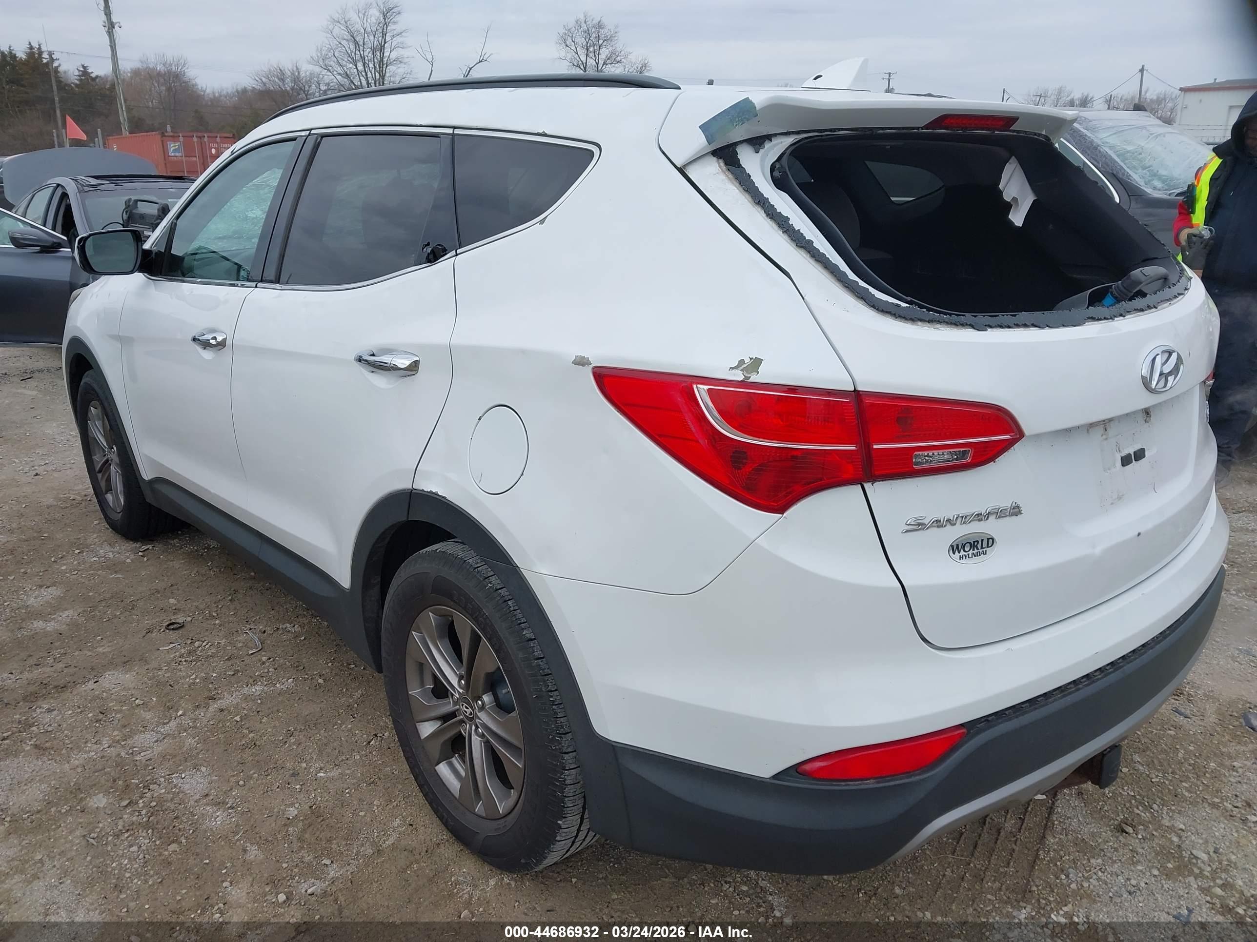 HYUNDAI SANTA image 3