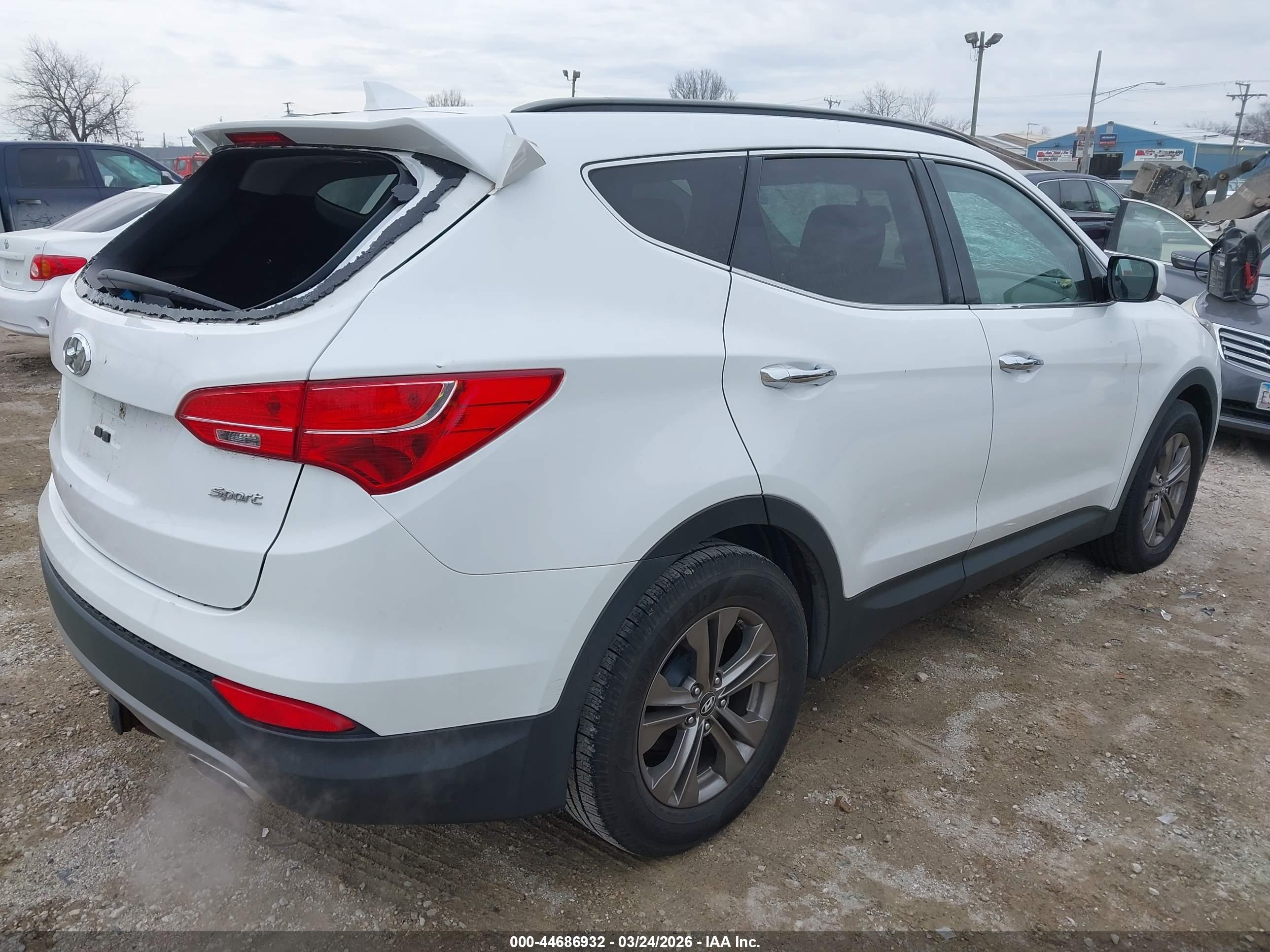 HYUNDAI SANTA image 4