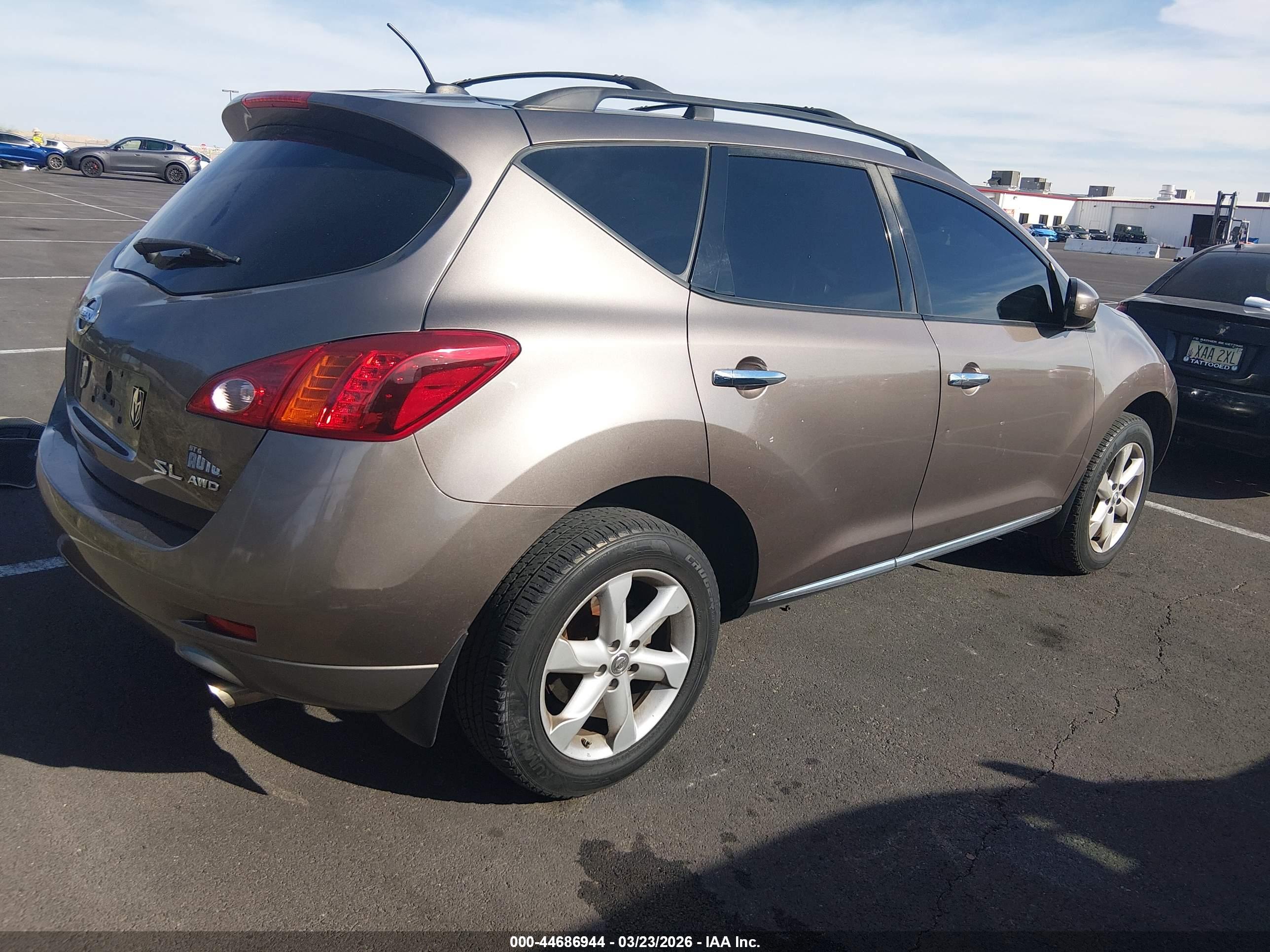 NISSAN MURANO image 4