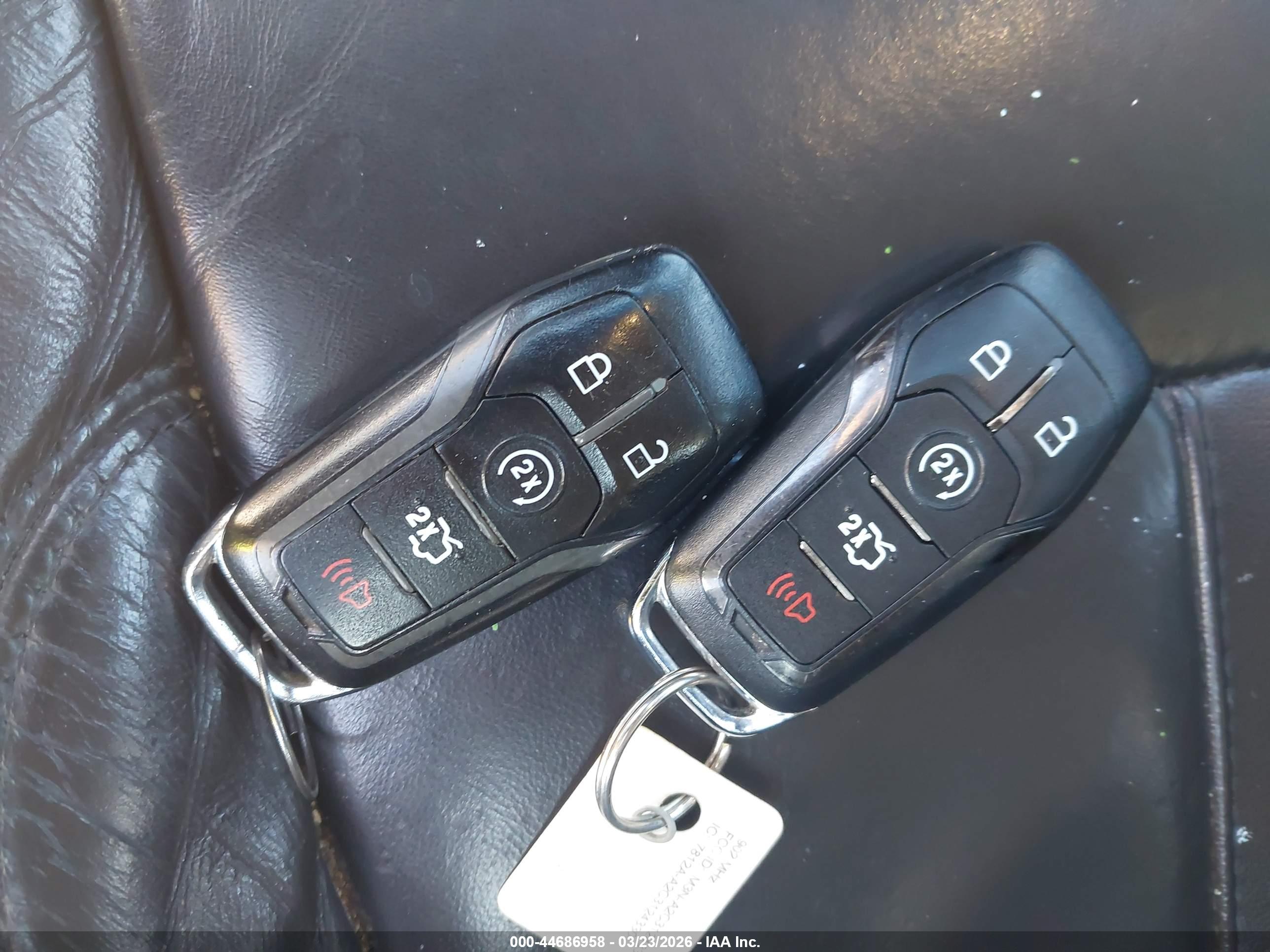 LINCOLN MKZ image 11
