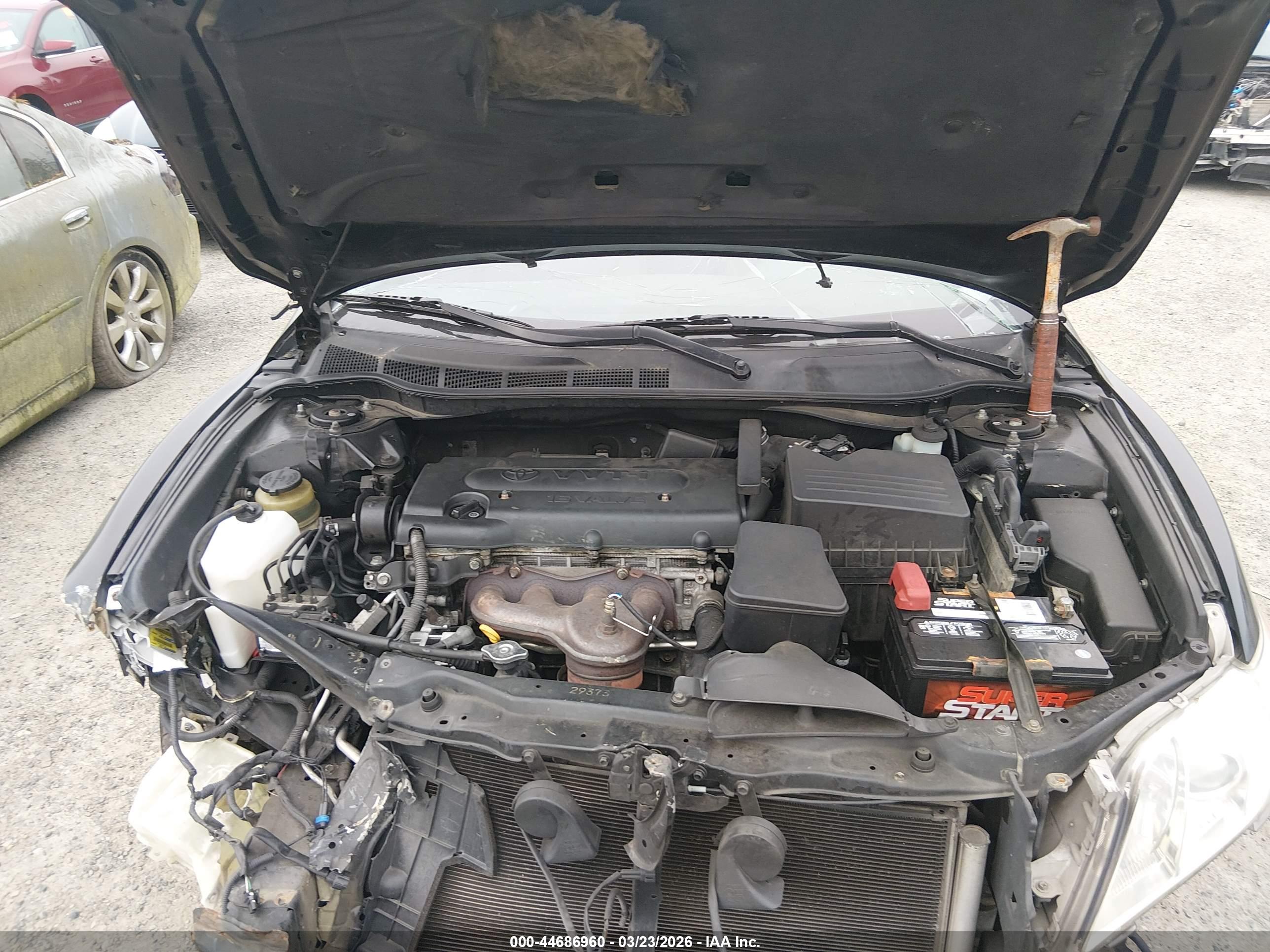 TOYOTA CAMRY image 10