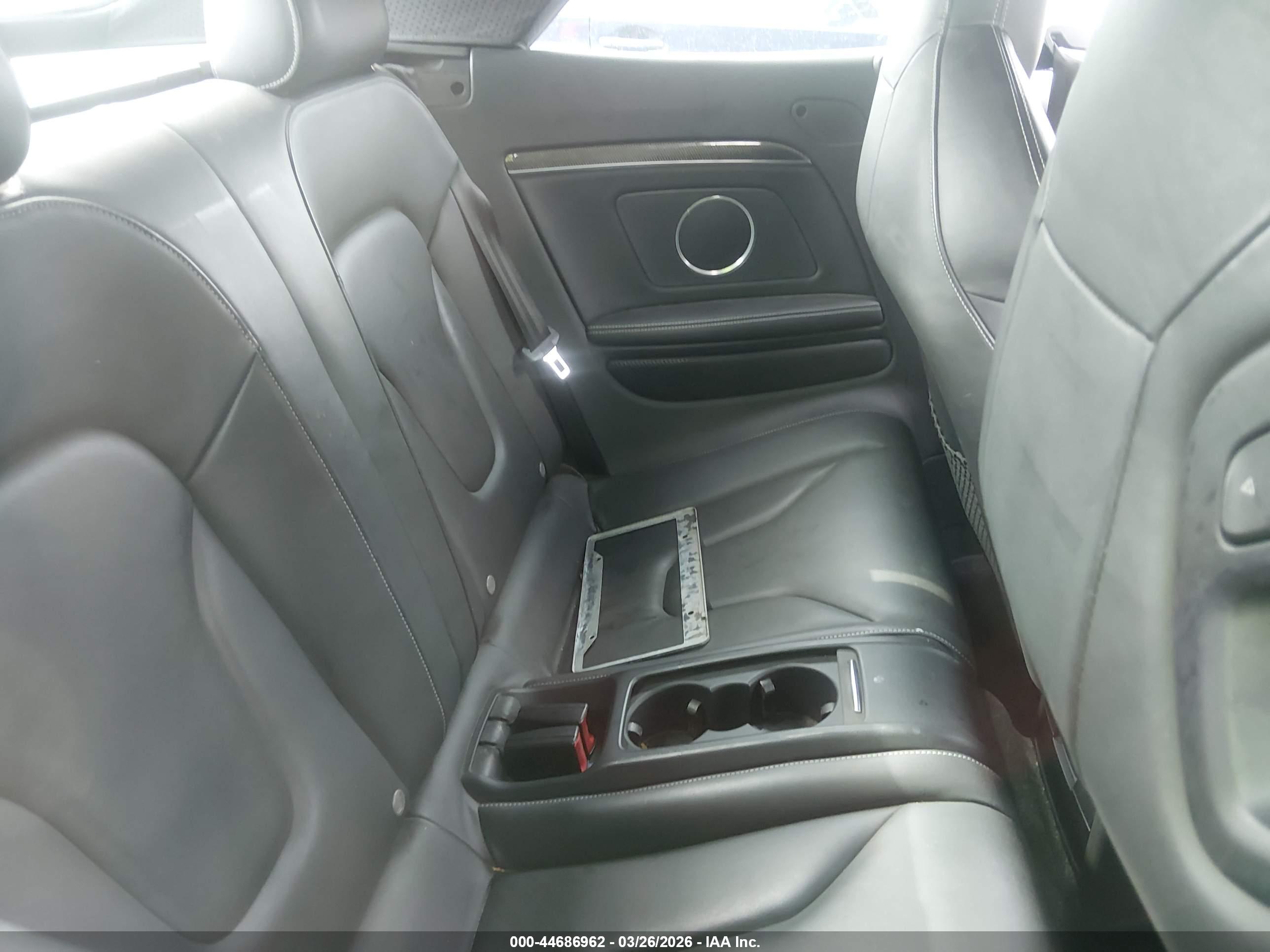 AUDI S5 image 8