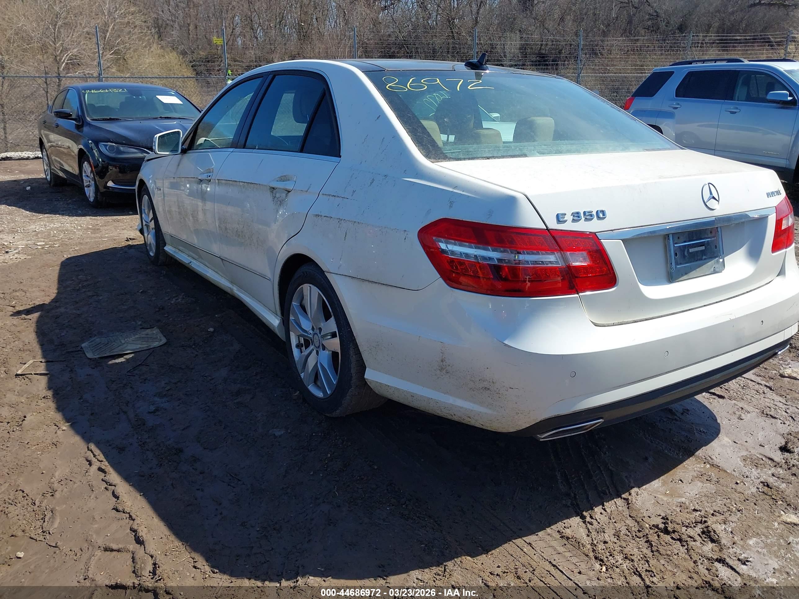 MERCEDES-BENZ E image 3