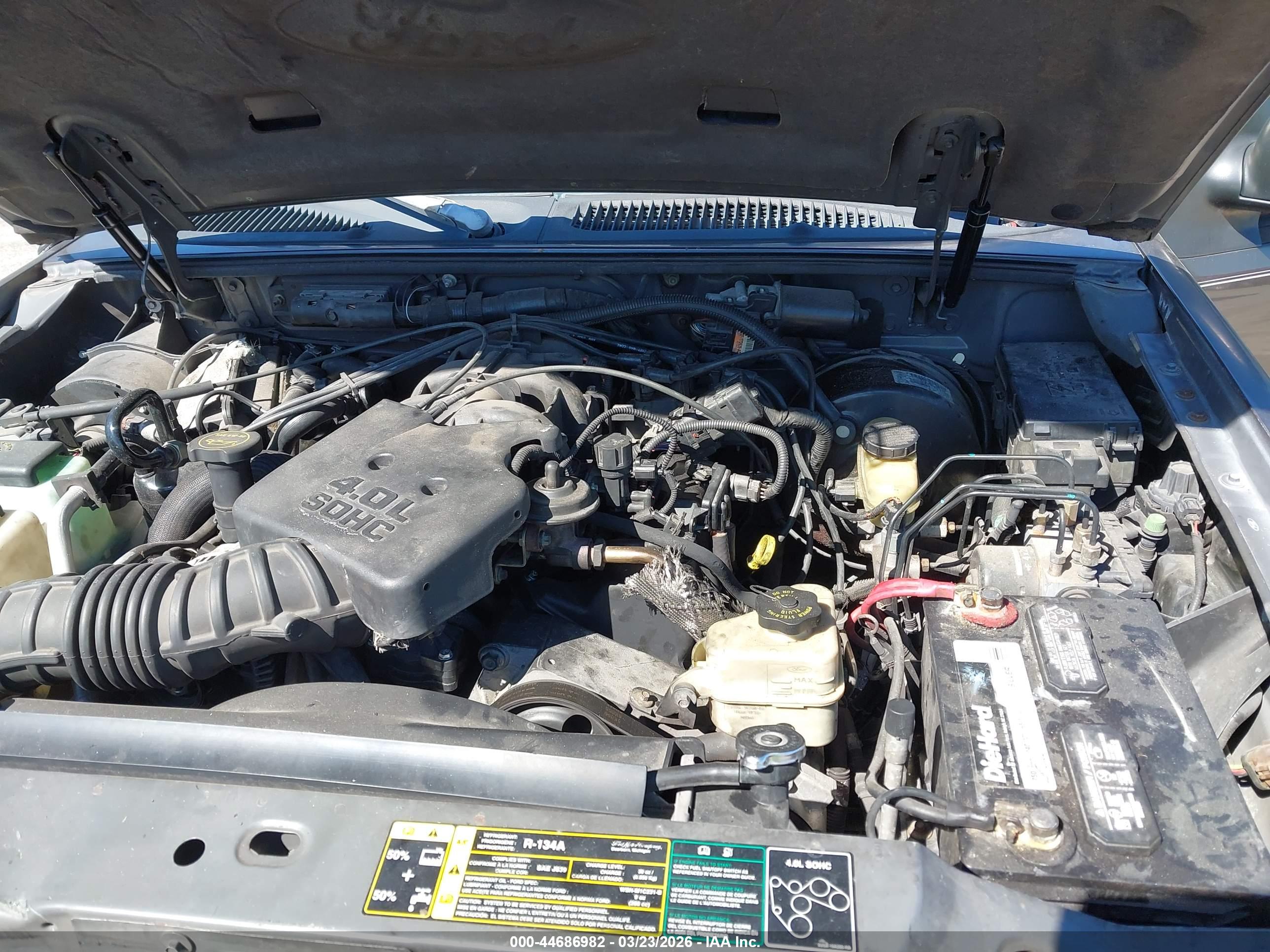 FORD EXPLORER image 10
