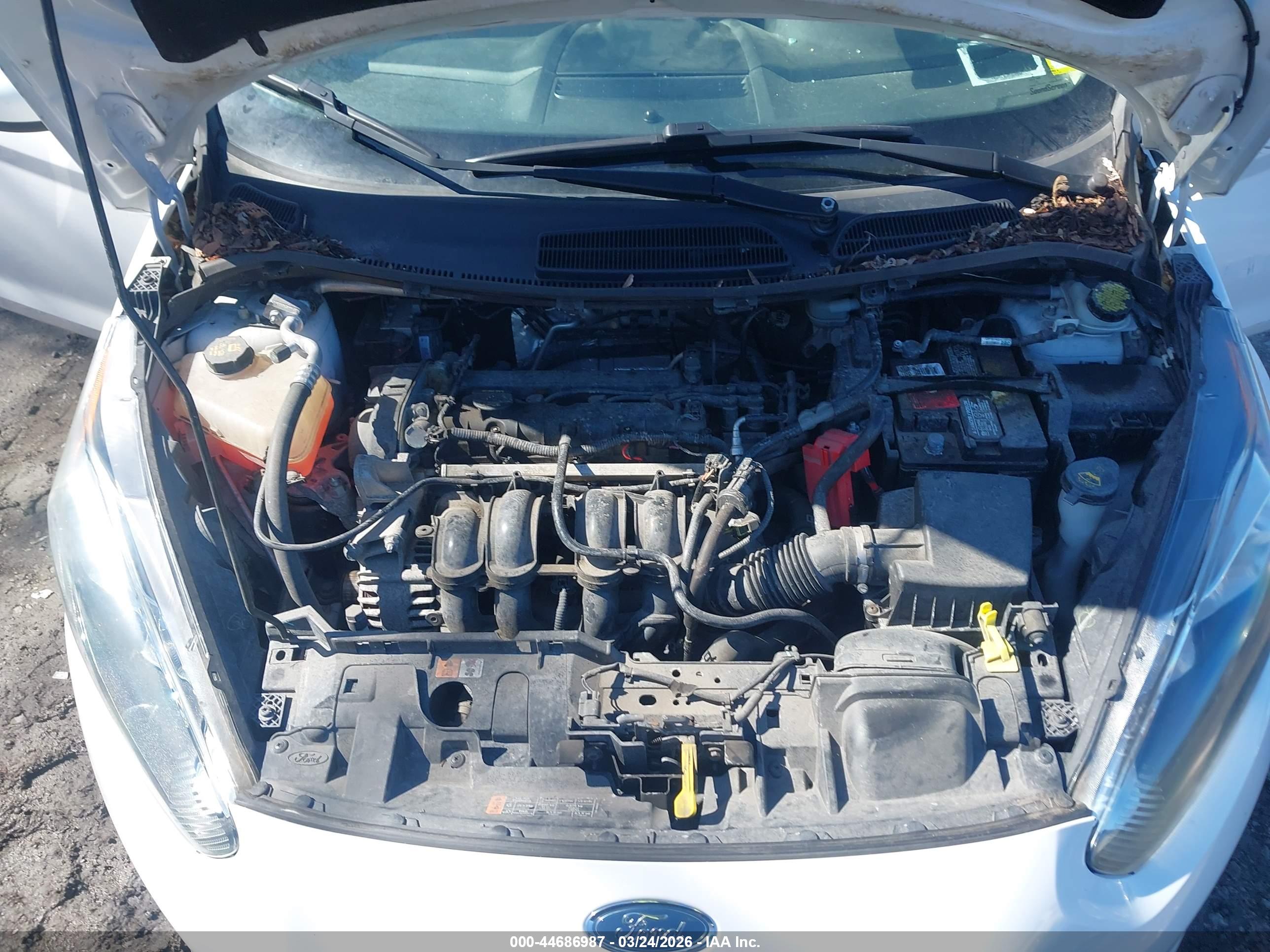 FORD FIESTA image 10