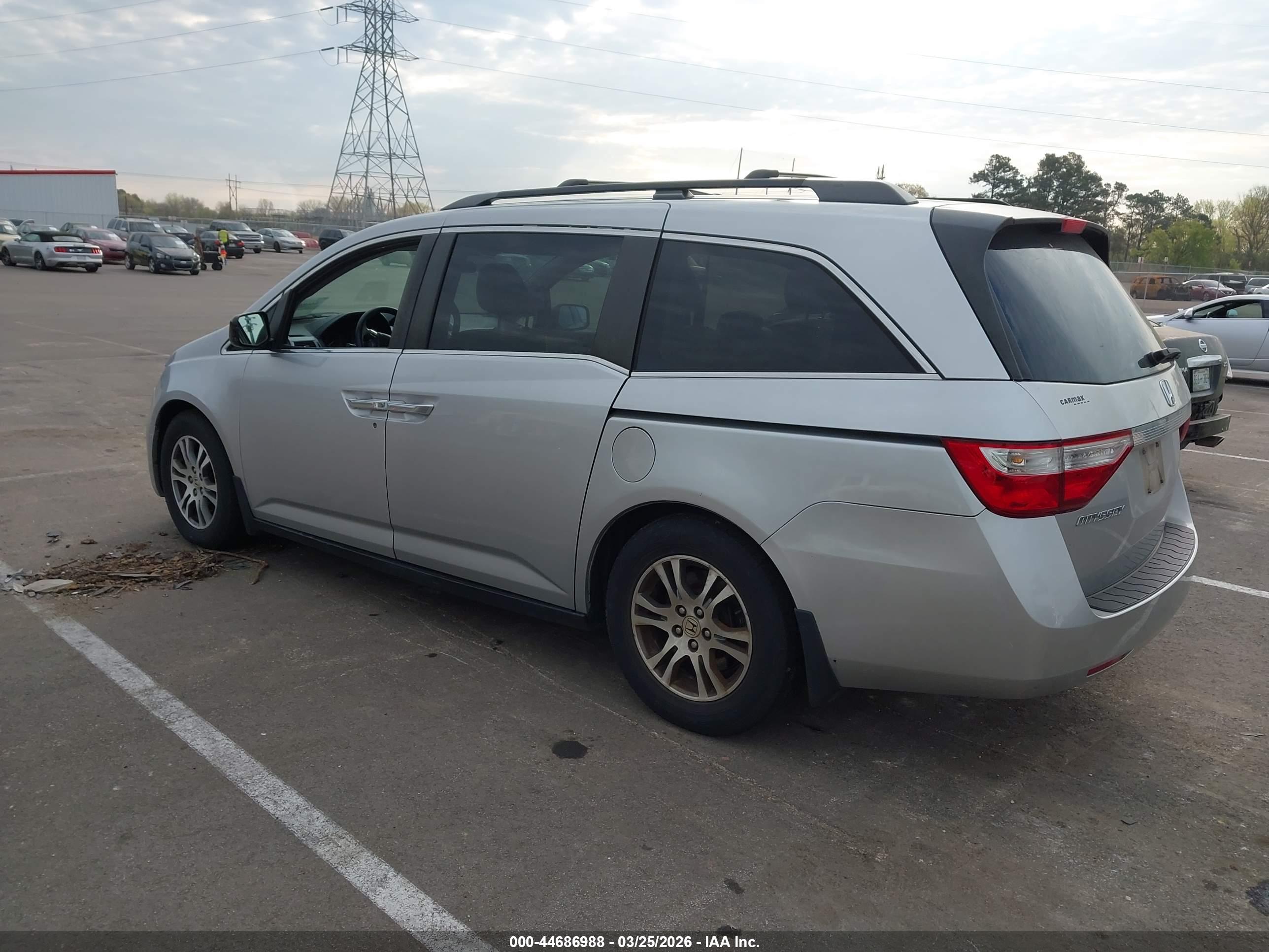 HONDA ODYSSEY image 3