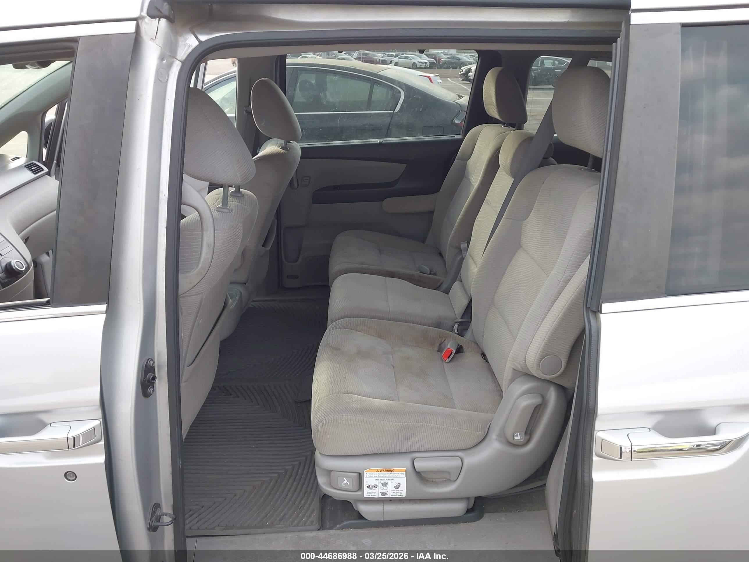HONDA ODYSSEY image 8
