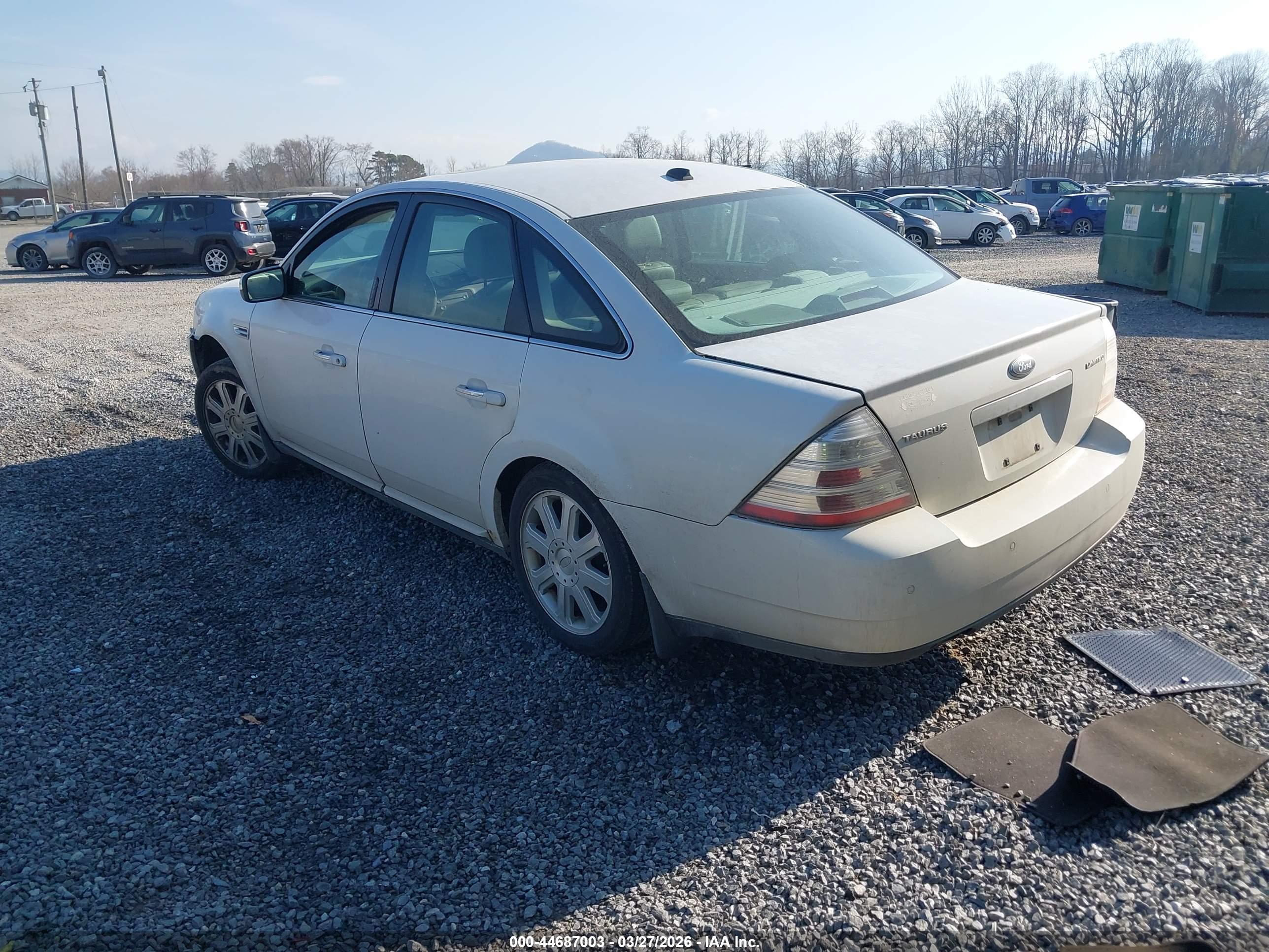 FORD TAURUS image 3