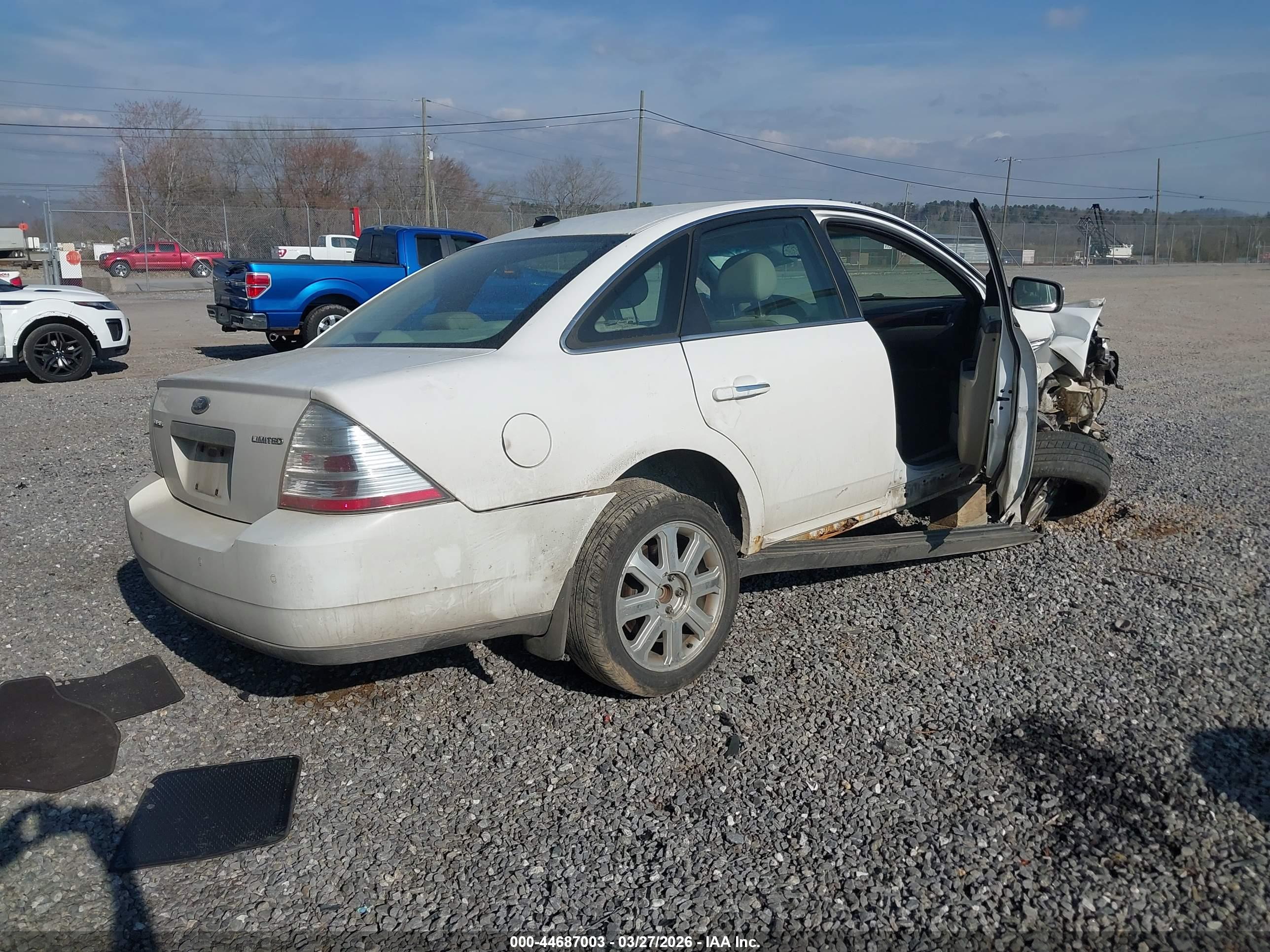 FORD TAURUS image 4