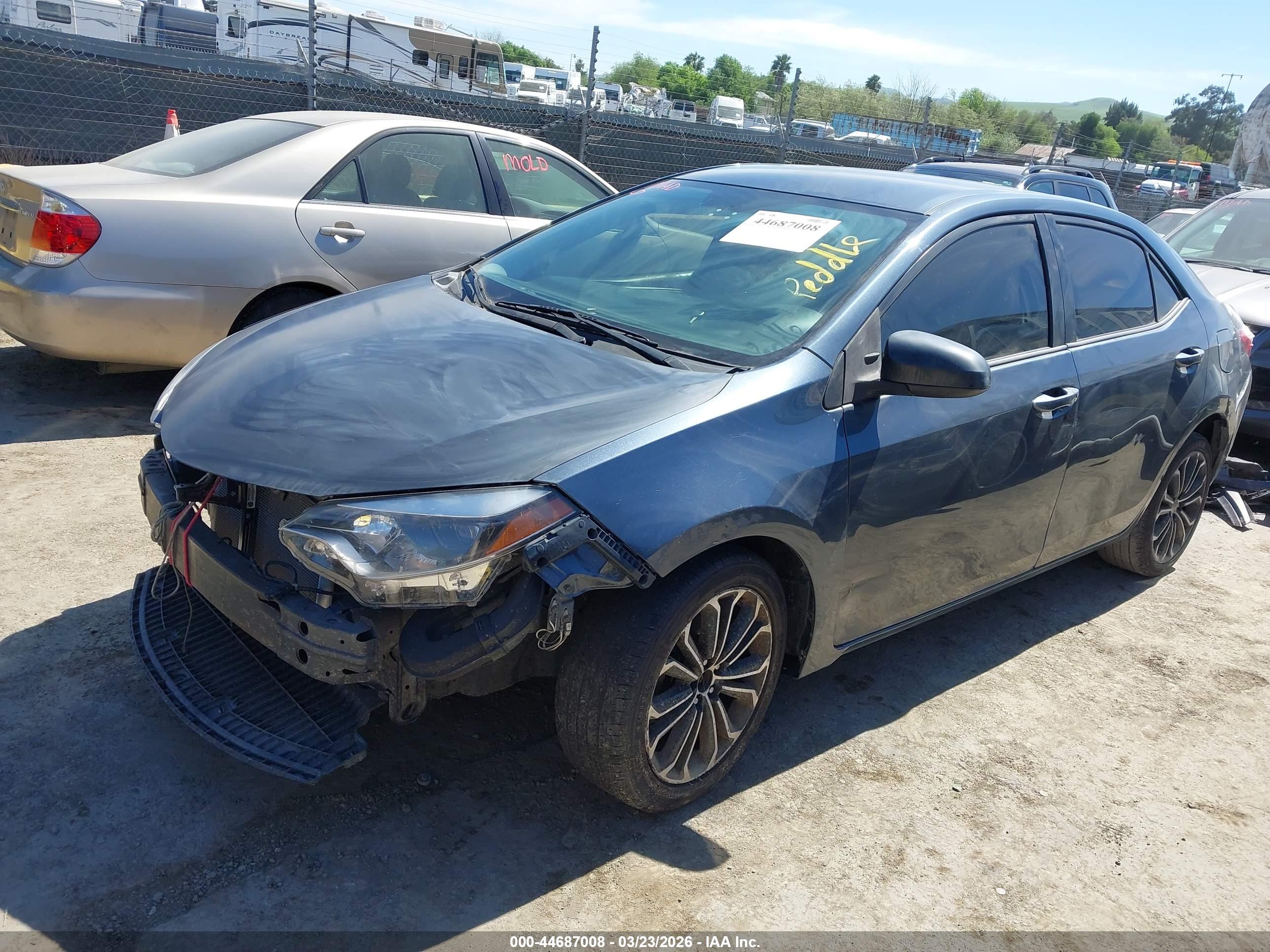 TOYOTA COROLLA image 2