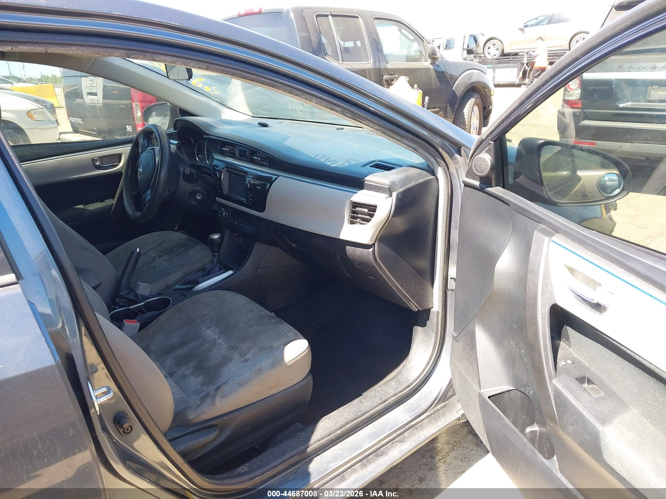 TOYOTA COROLLA image 5