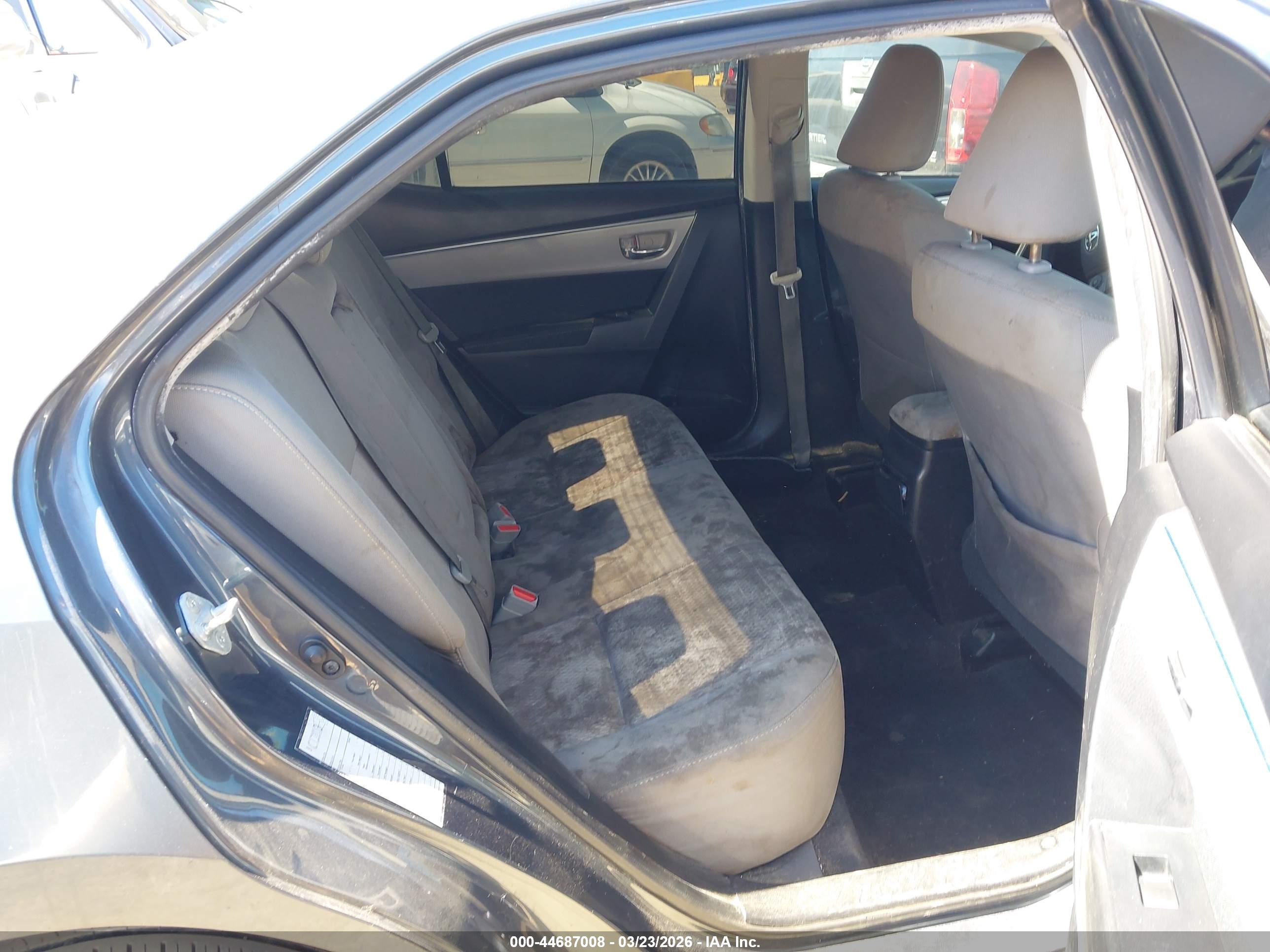 TOYOTA COROLLA image 8