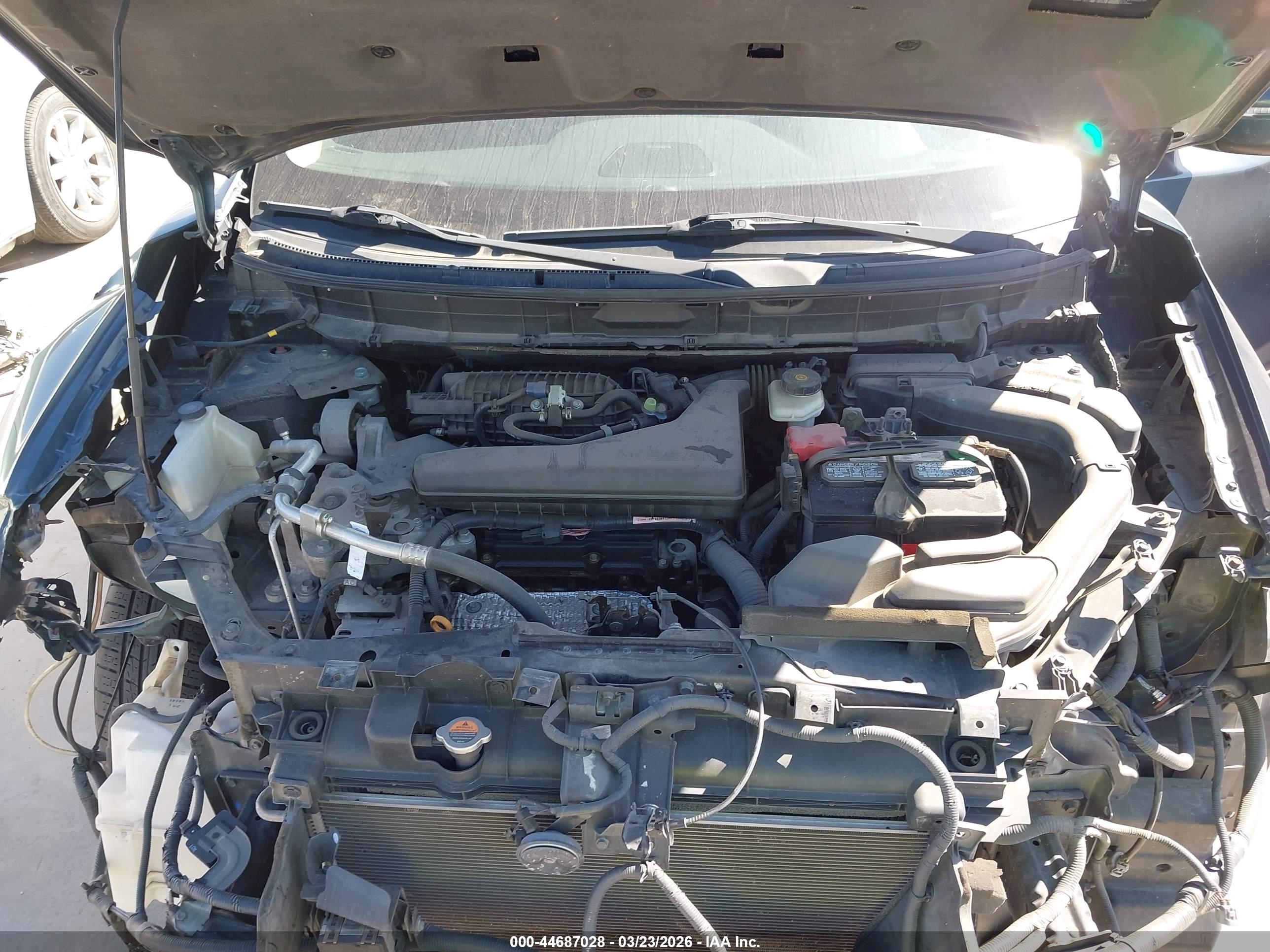 NISSAN ROGUE image 10