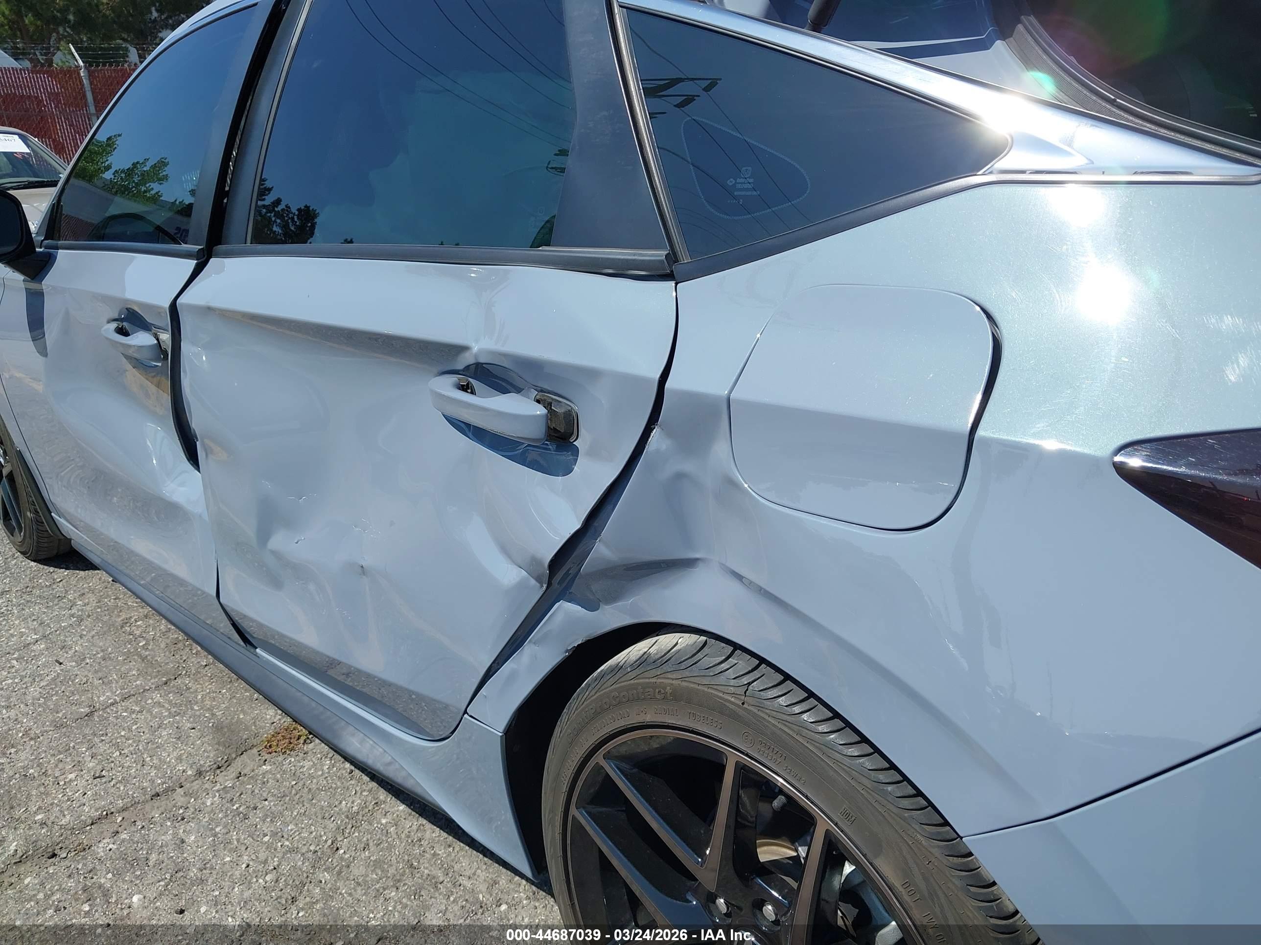 HONDA CIVIC image 6