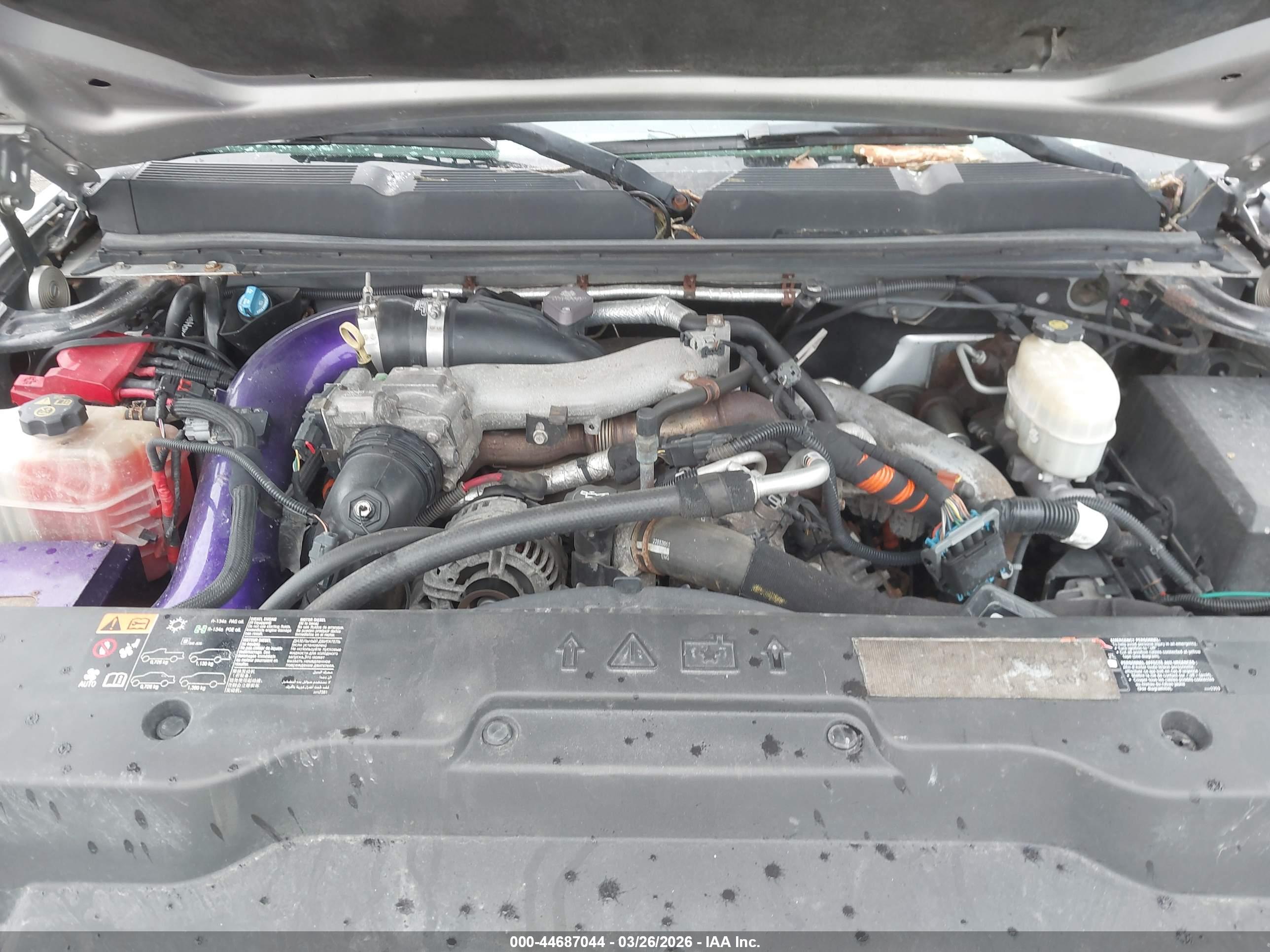 CHEVROLET SILVERADO image 10