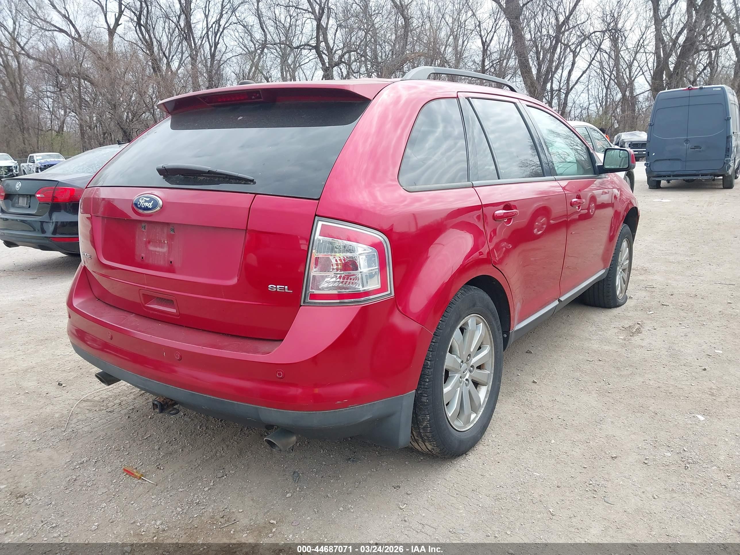 FORD EDGE image 4