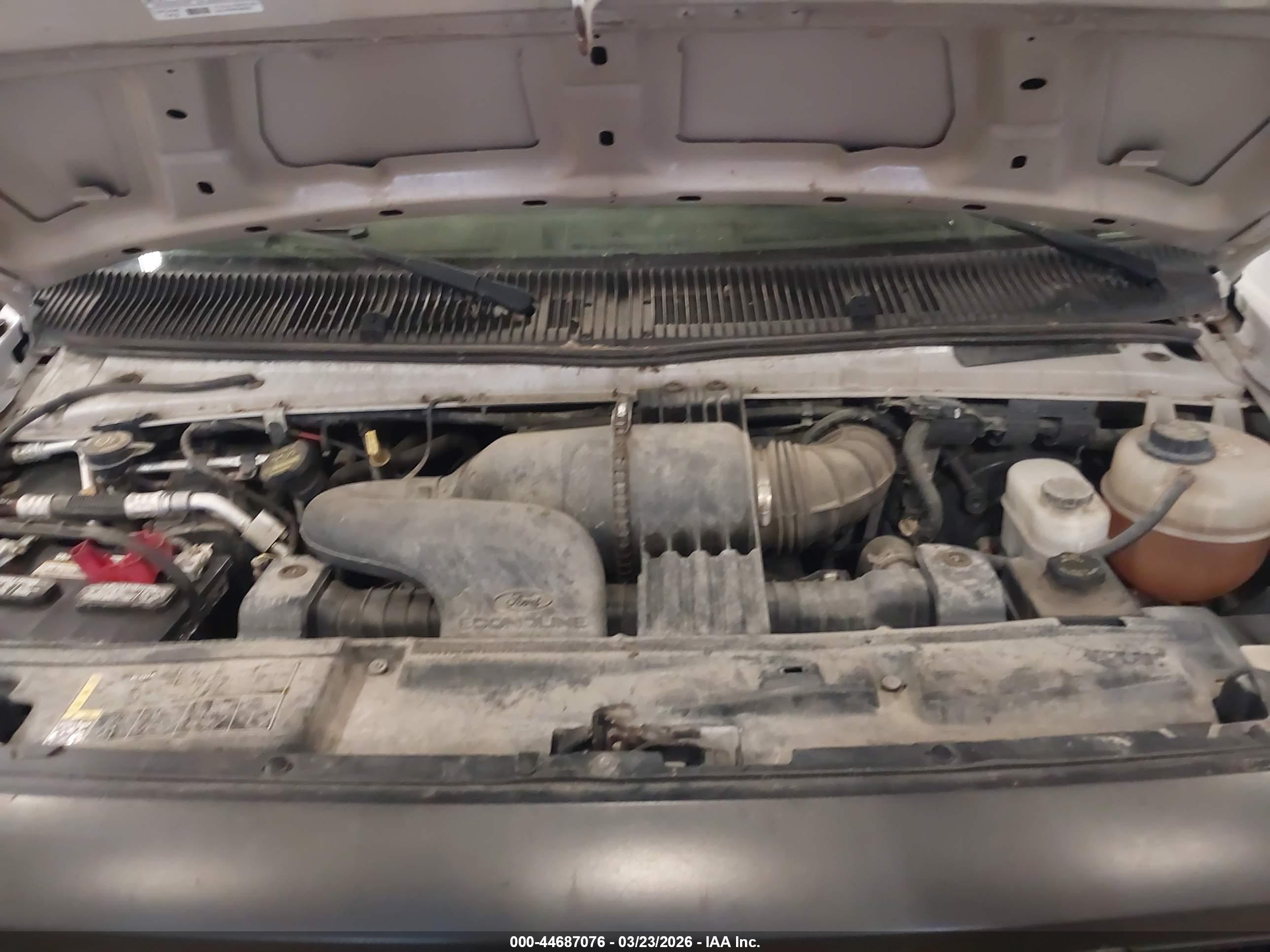 FORD E-350 image 10