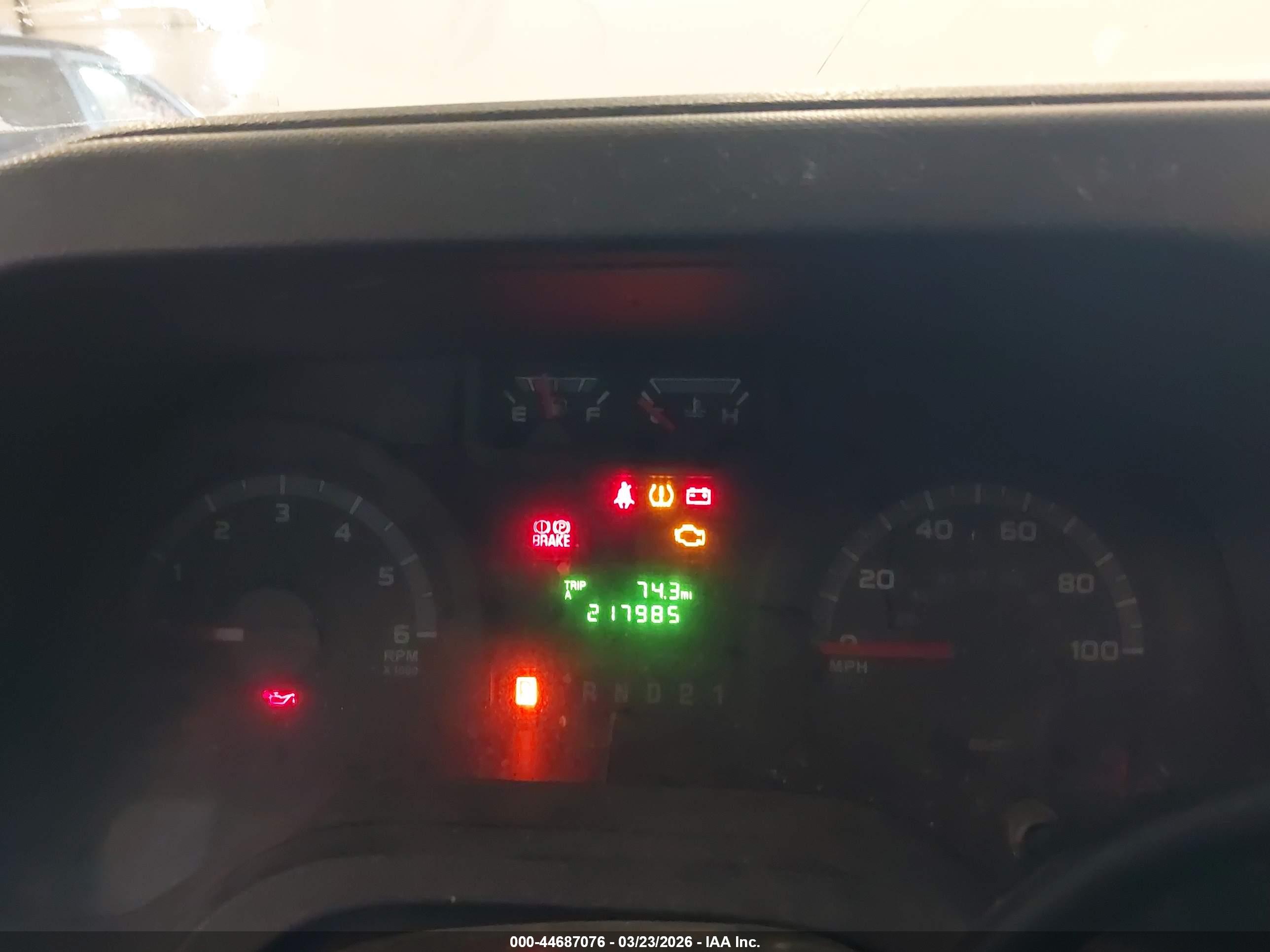 FORD E-350 image 7