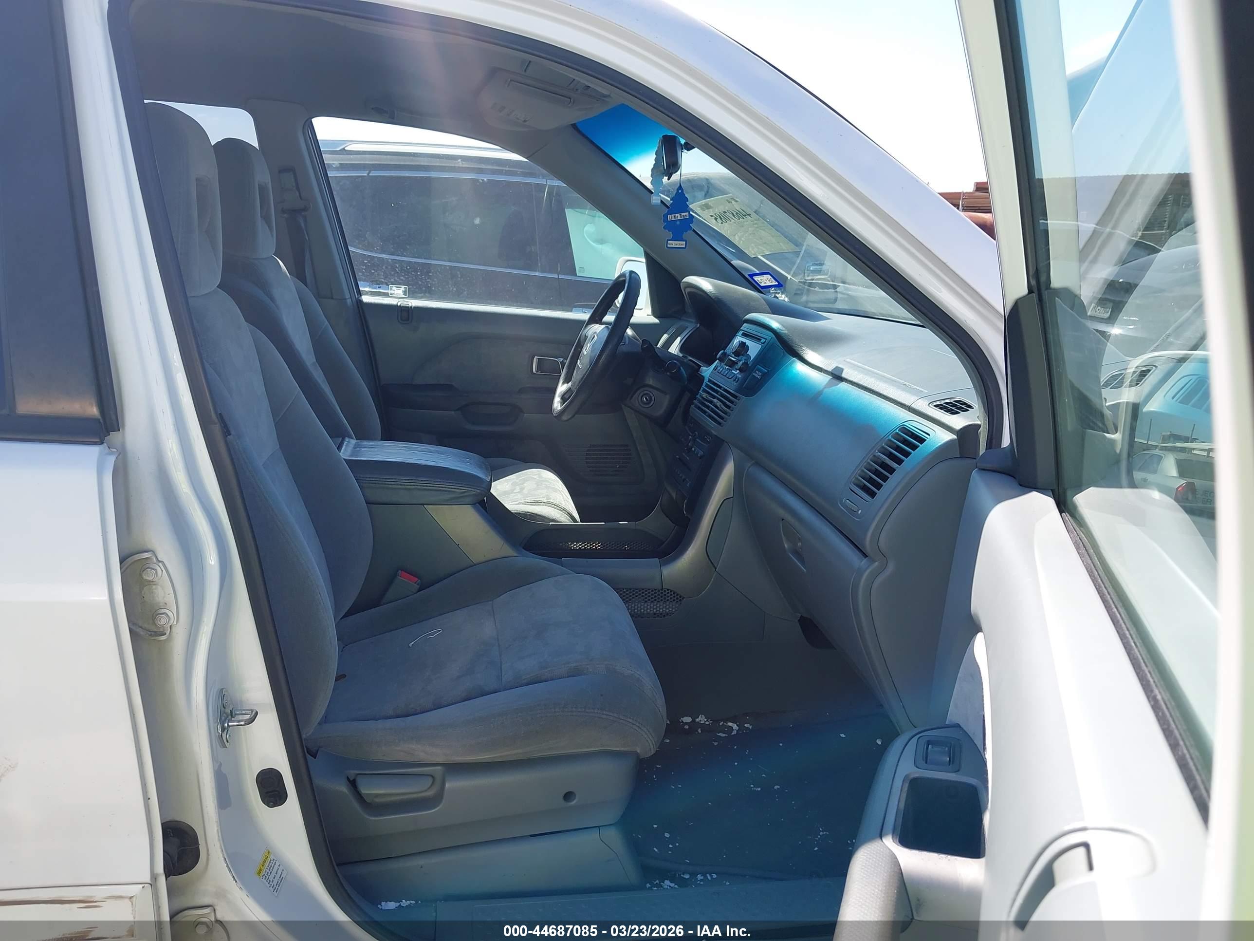 HONDA PILOT image 5