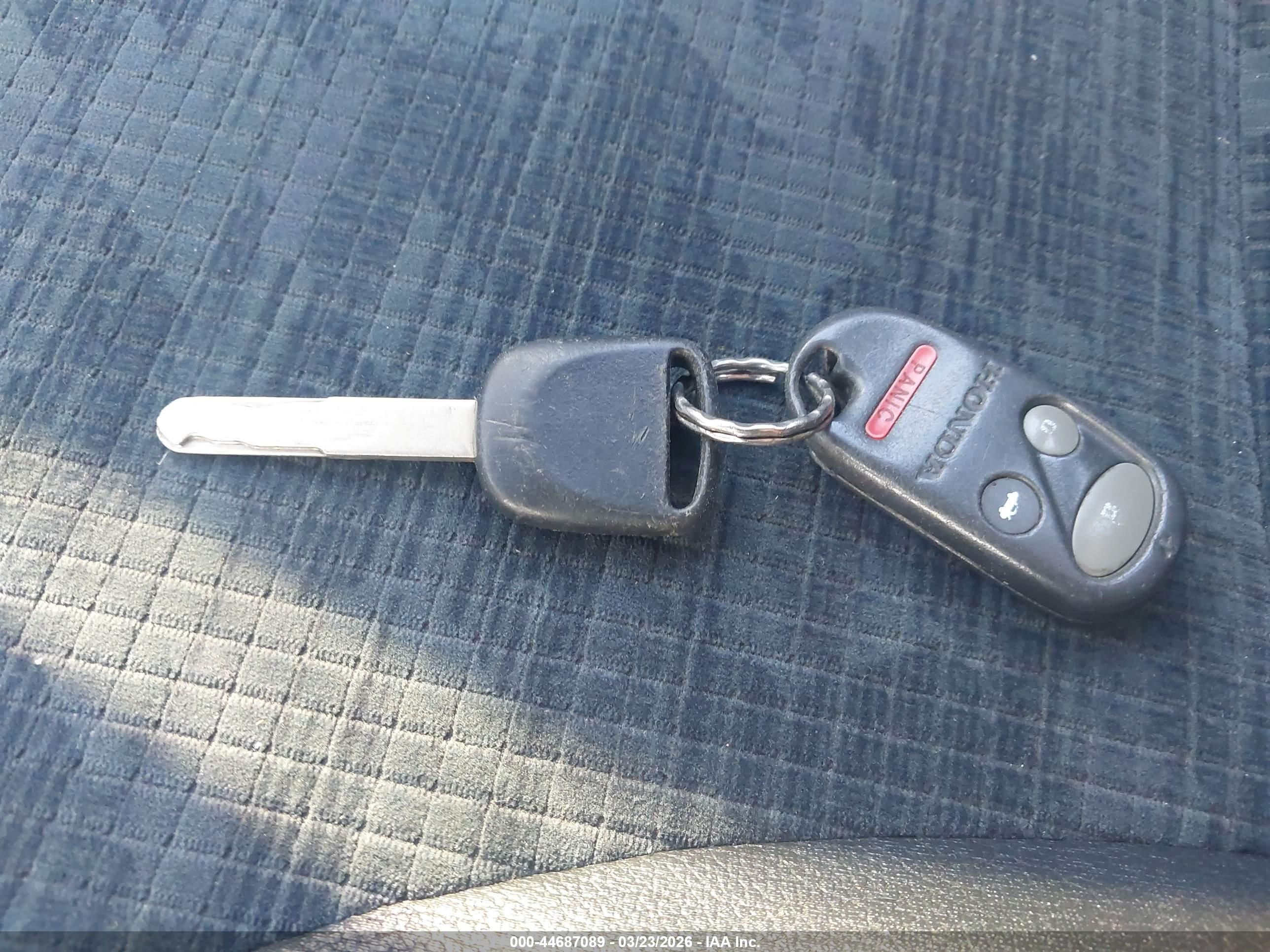 HONDA CR-V image 11