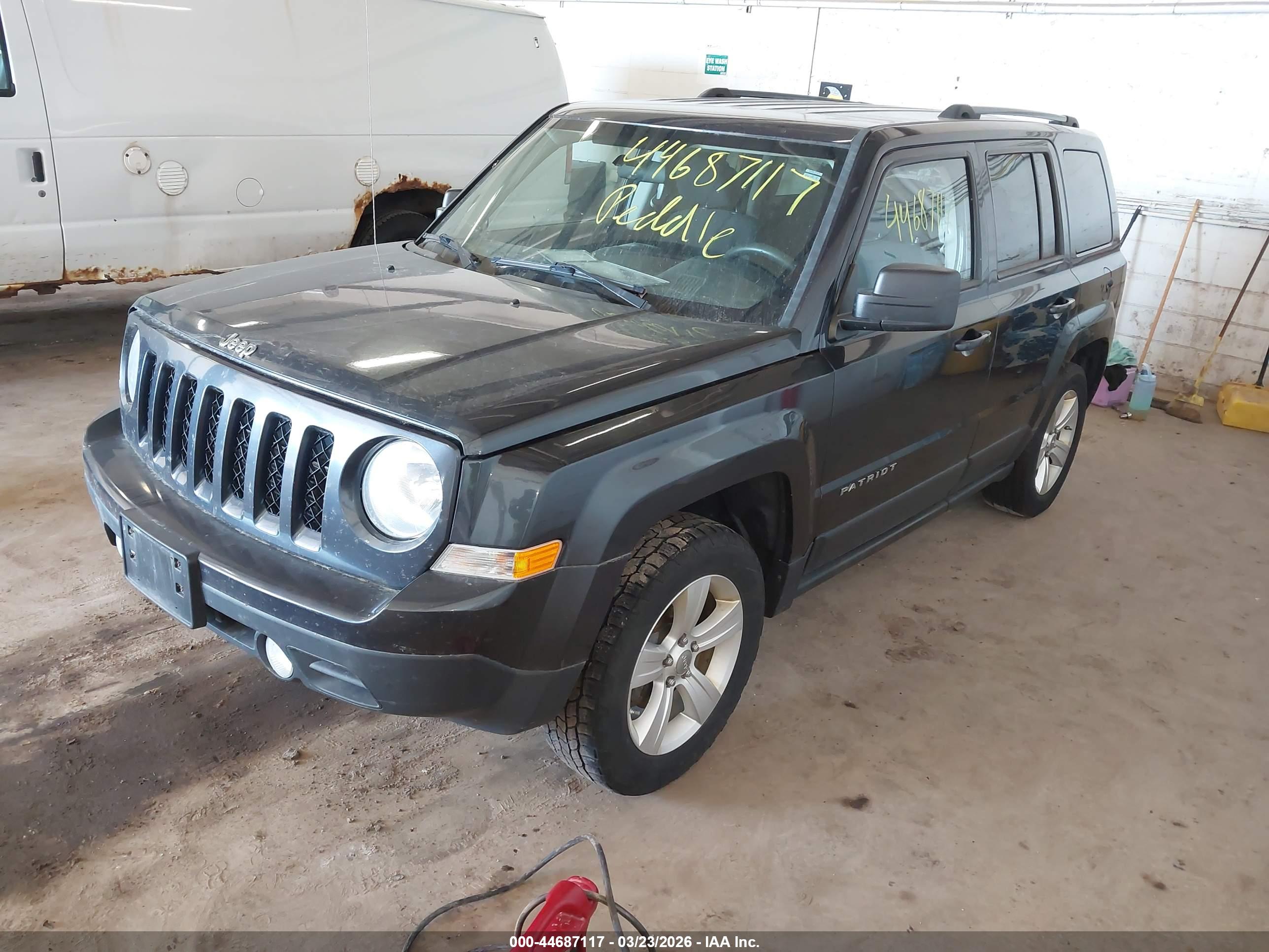 JEEP PATRIOT image 2