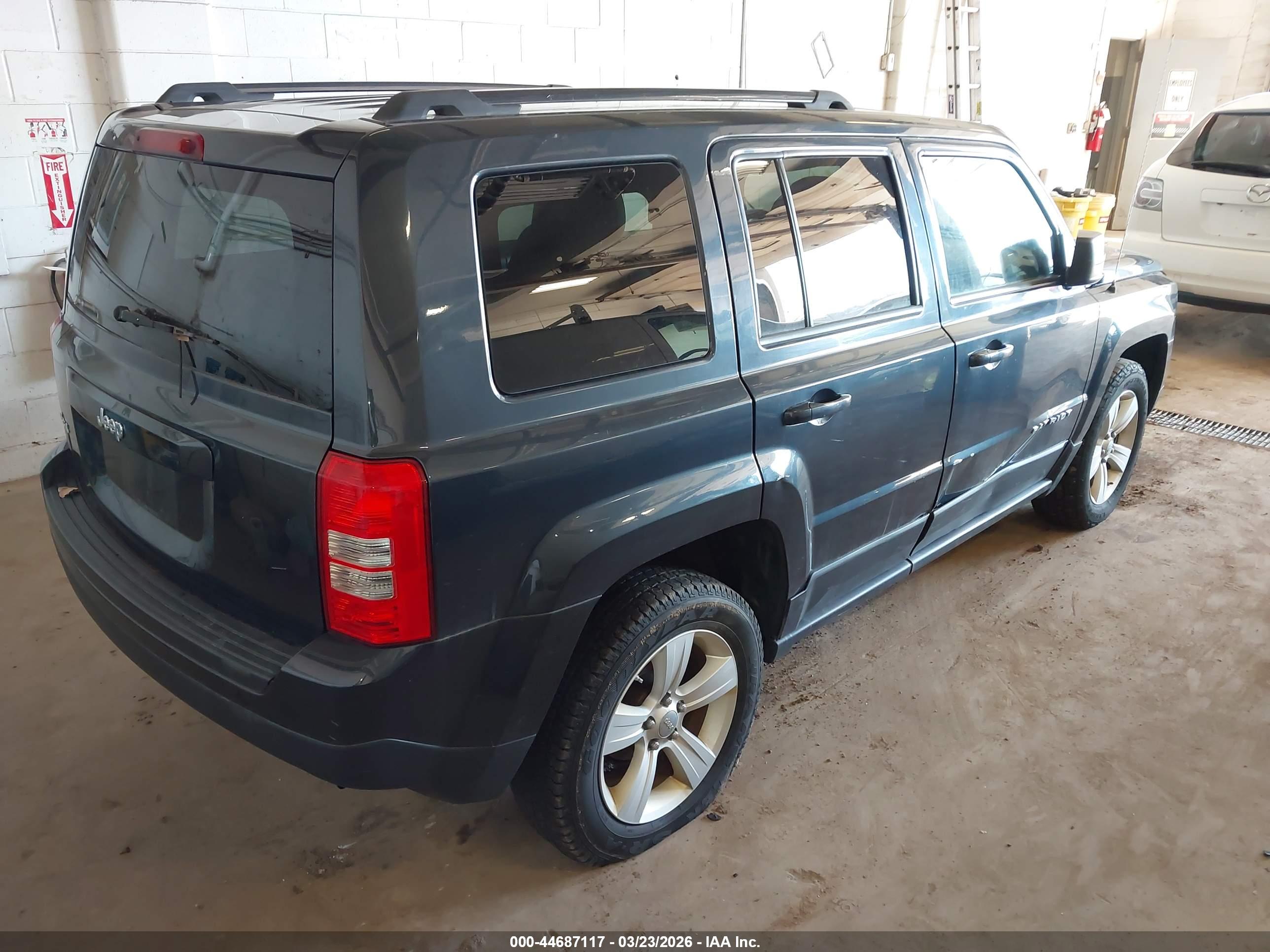 JEEP PATRIOT image 4
