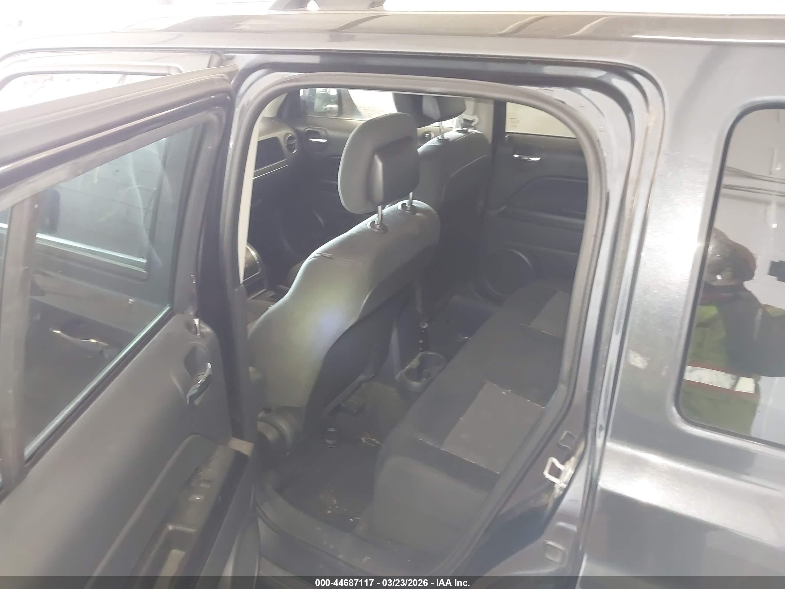 JEEP PATRIOT image 8