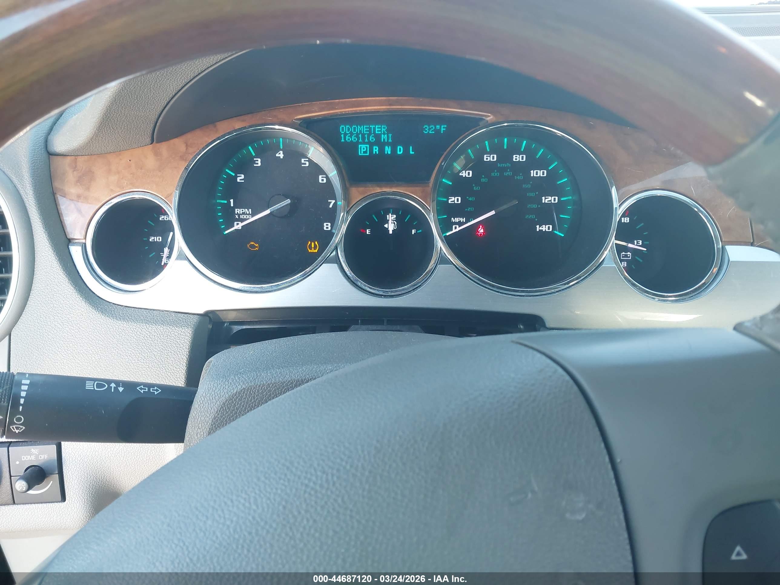 BUICK ENCLAVE image 7