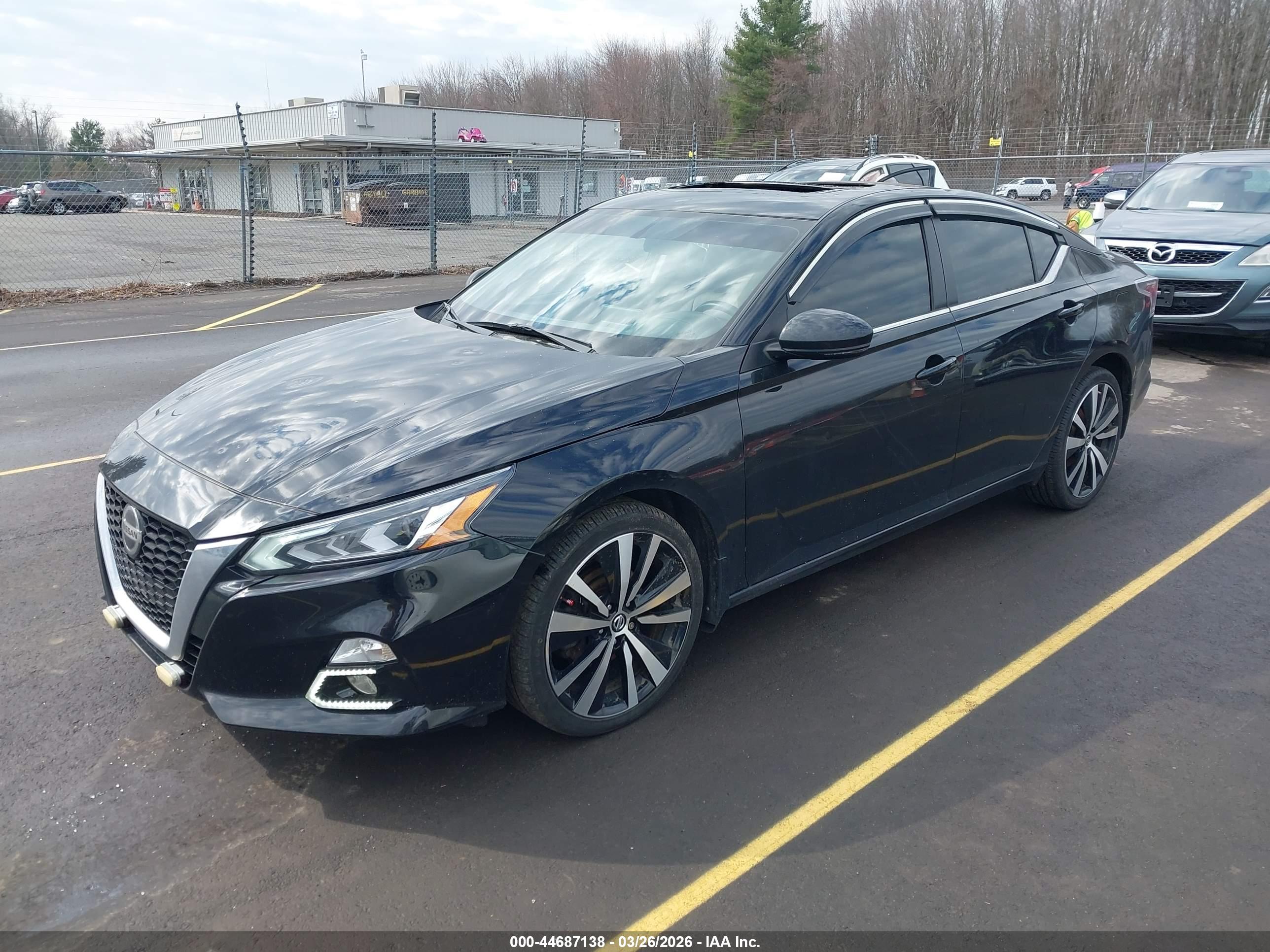 NISSAN ALTIMA image 2