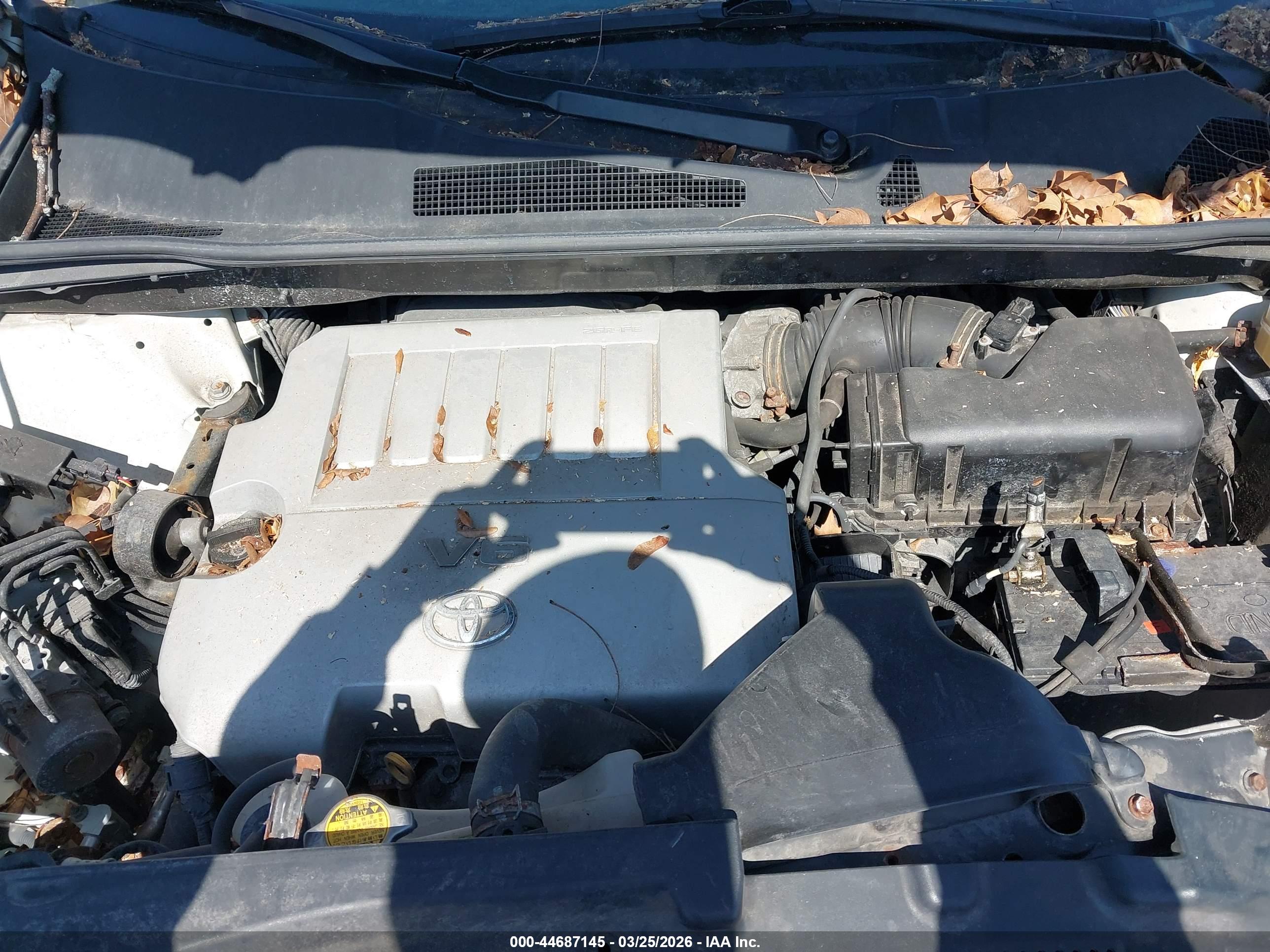 TOYOTA HIGHLANDER image 10